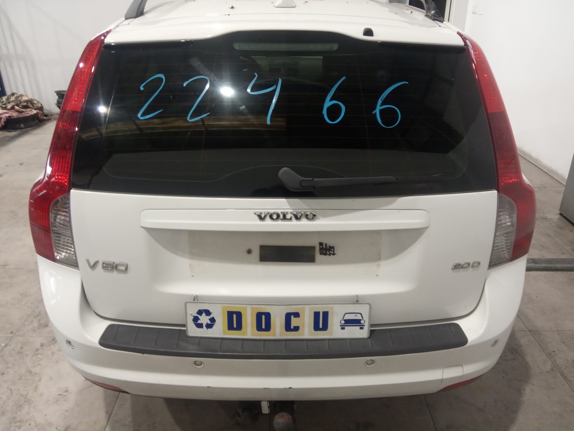 VOLVO V50 1 generation (2003-2012) Передняя правая дверь 31335444, 31335444 25096351