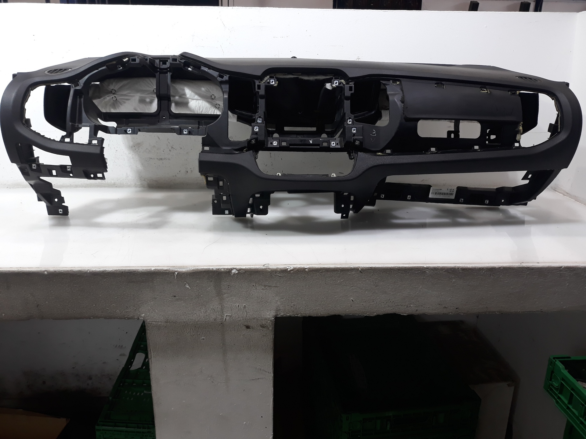 KIA Sportage 3 generation (2010-2015) kita_detale 569003U101, 569003U101 23279945