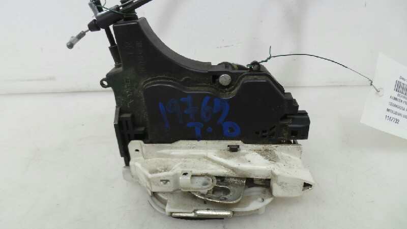 MITSUBISHI Grandis 1 generation (2003-2011) Rear Right Door Lock MN145876, MN145876 23243057