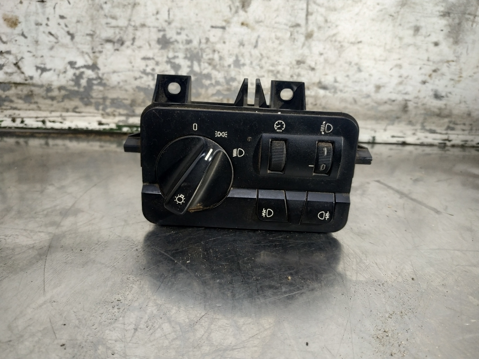 BMW 3 Series E46 (1997-2006) Headlight Switch Control Unit 6923478 19092379