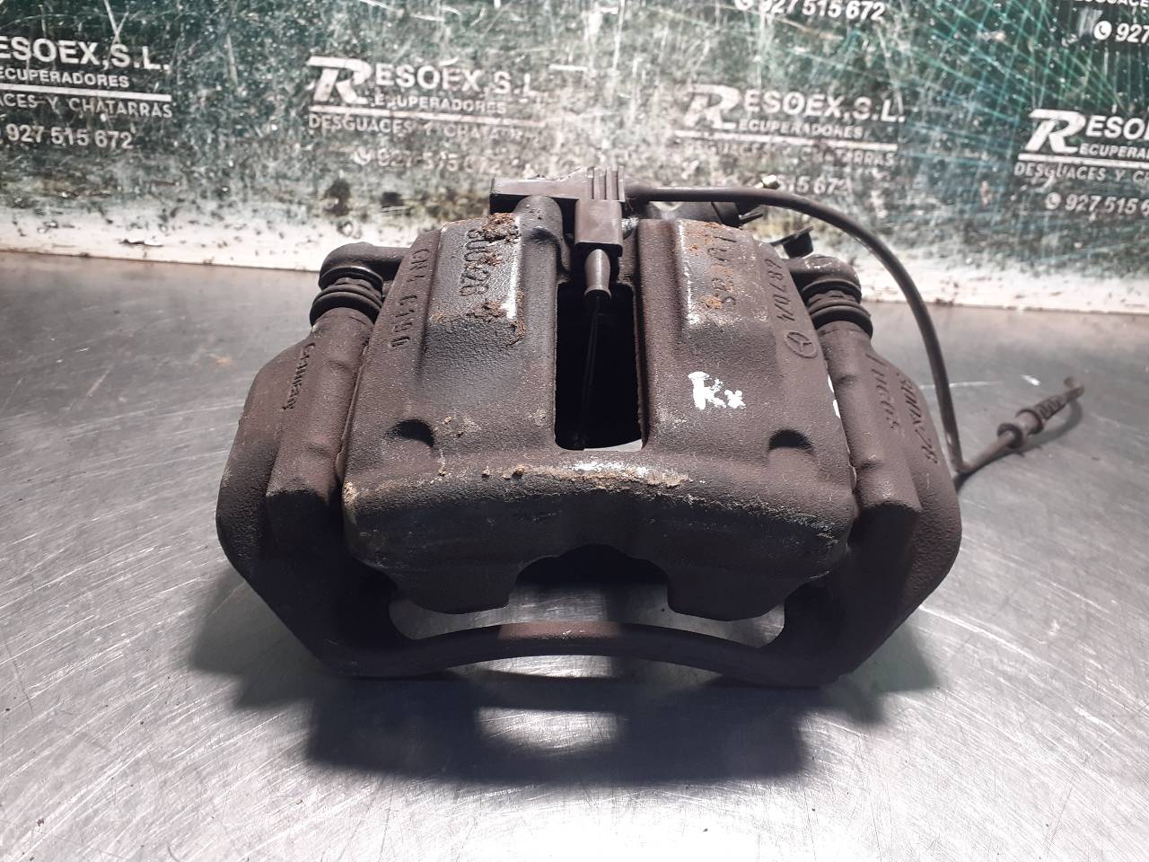 MERCEDES-BENZ C-Class W203/S203/CL203 (2000-2008) Front Right Brake Caliper 68704 18925738