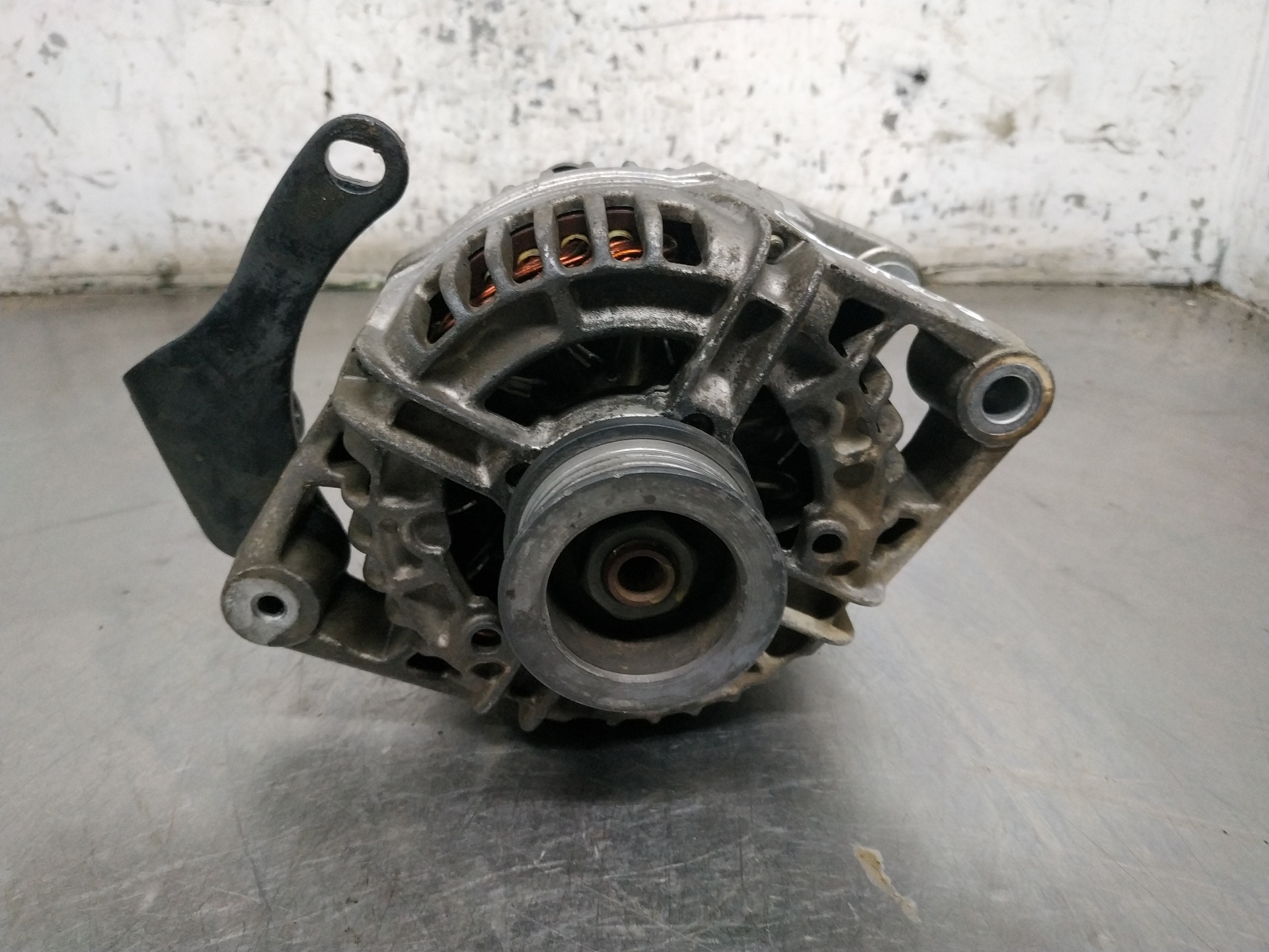 OPEL Zafira A (1999-2003) Alternator 0124415002 23613367