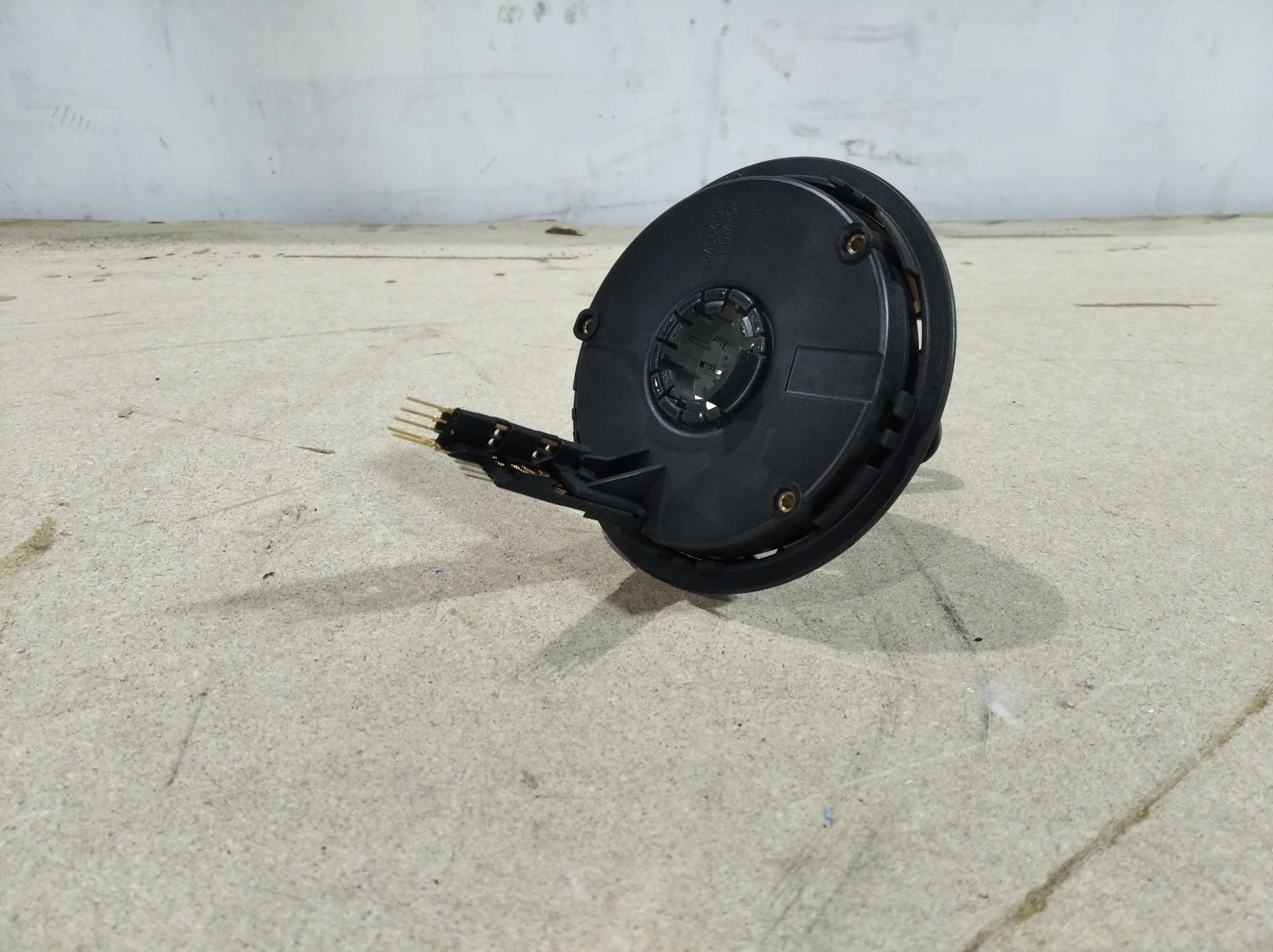 NISSAN S-Class W220 (1998-2005) Steering Wheel Slip Ring Squib A0004640318 23611380