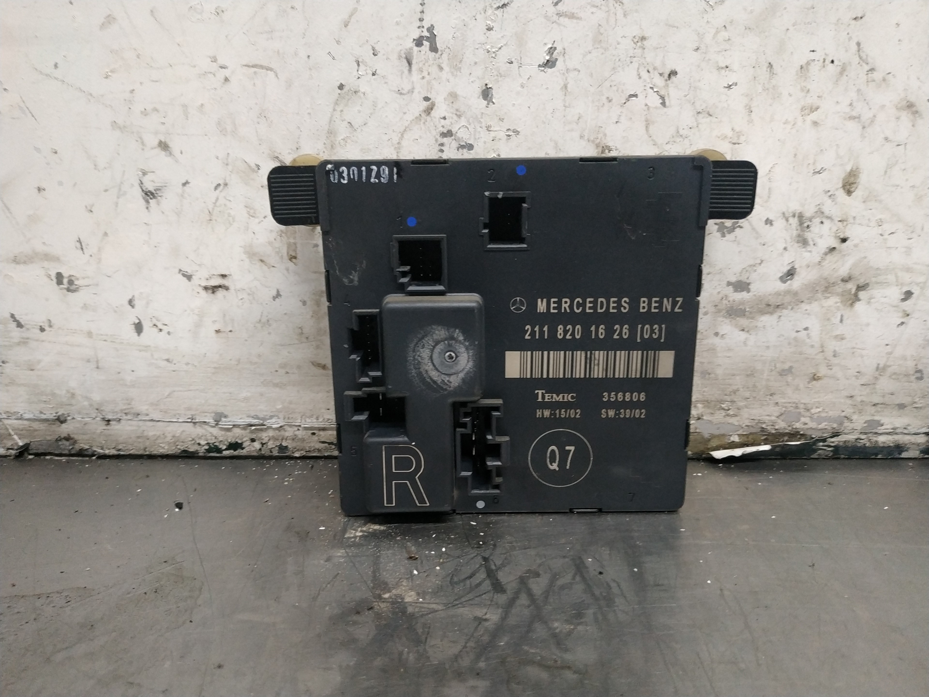 MAZDA E-Class W211/S211 (2002-2009) Other Control Units A2118201626 19181116