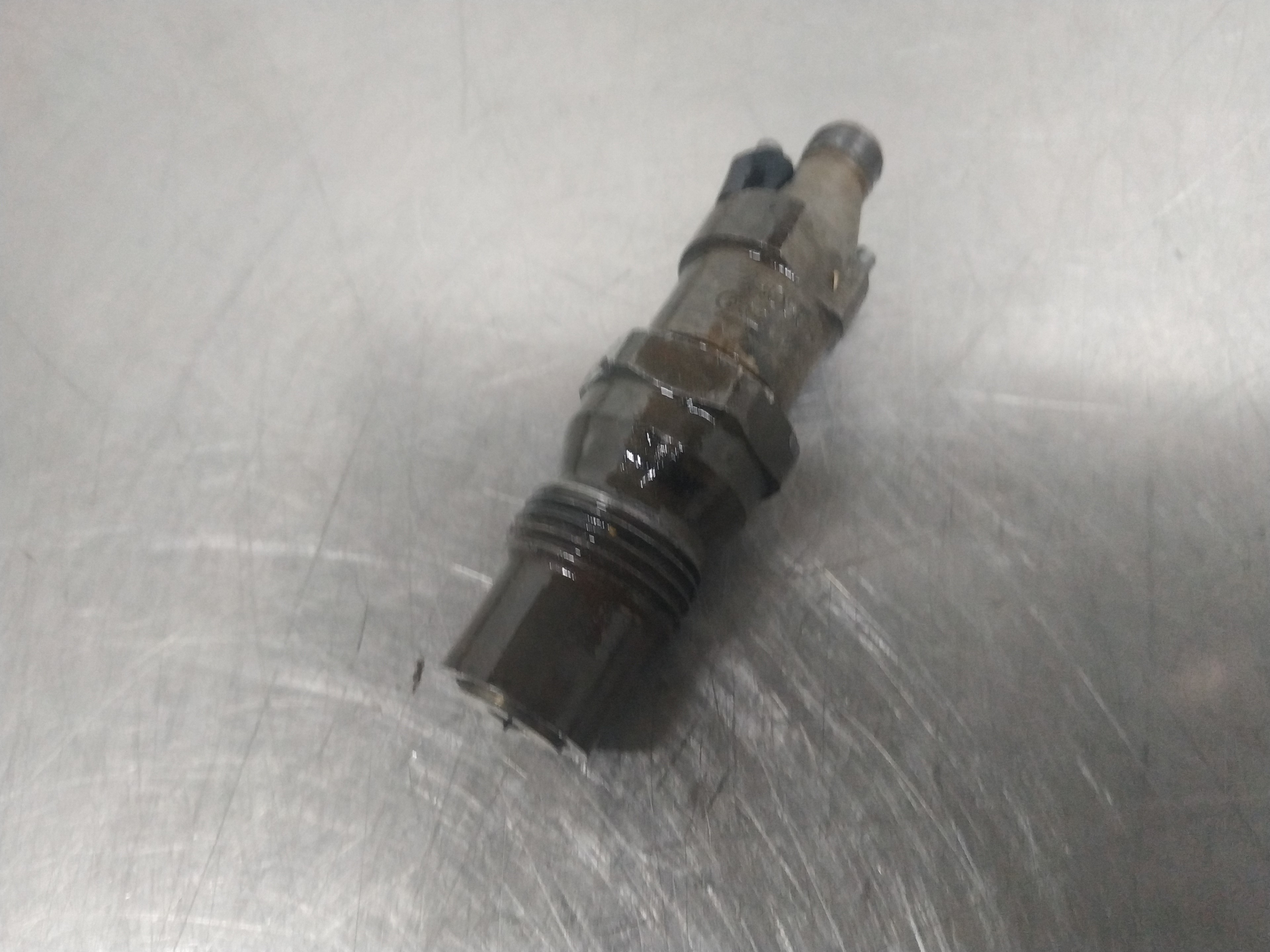 VOLKSWAGEN Express Fuel Injector KCA30S44 23576355