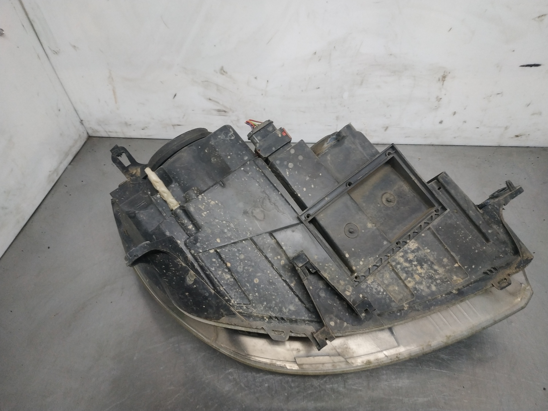 Phare gauche 9650055980 de Citroen C5 2007-2008 - pieza usada
