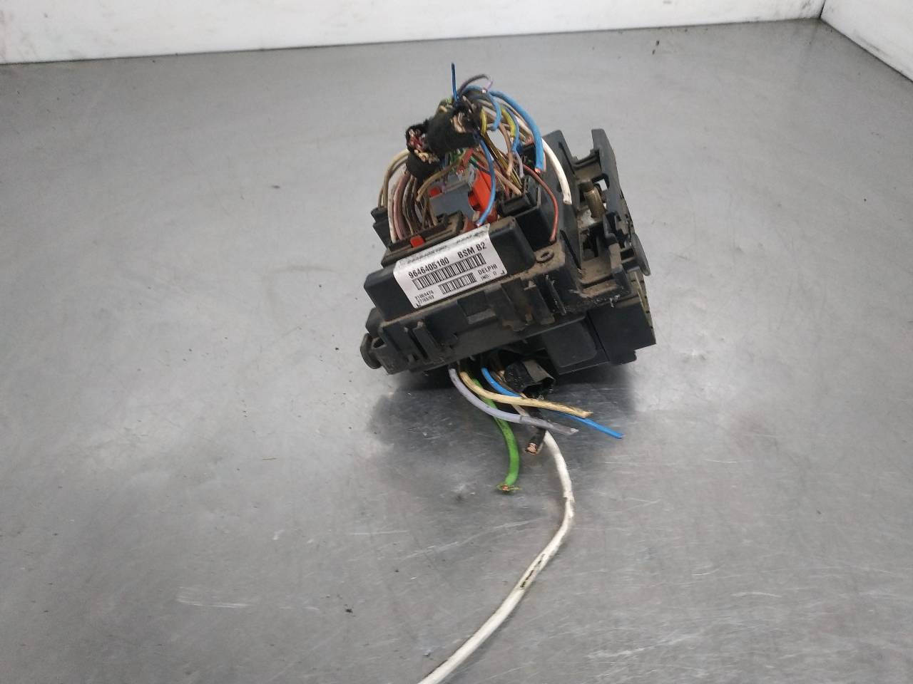 Caja de relés / fusibles RHYDW10TD,RHY 9646405180 de Peugeot 307 (3a/c) 2004-2009 - pieza usada
