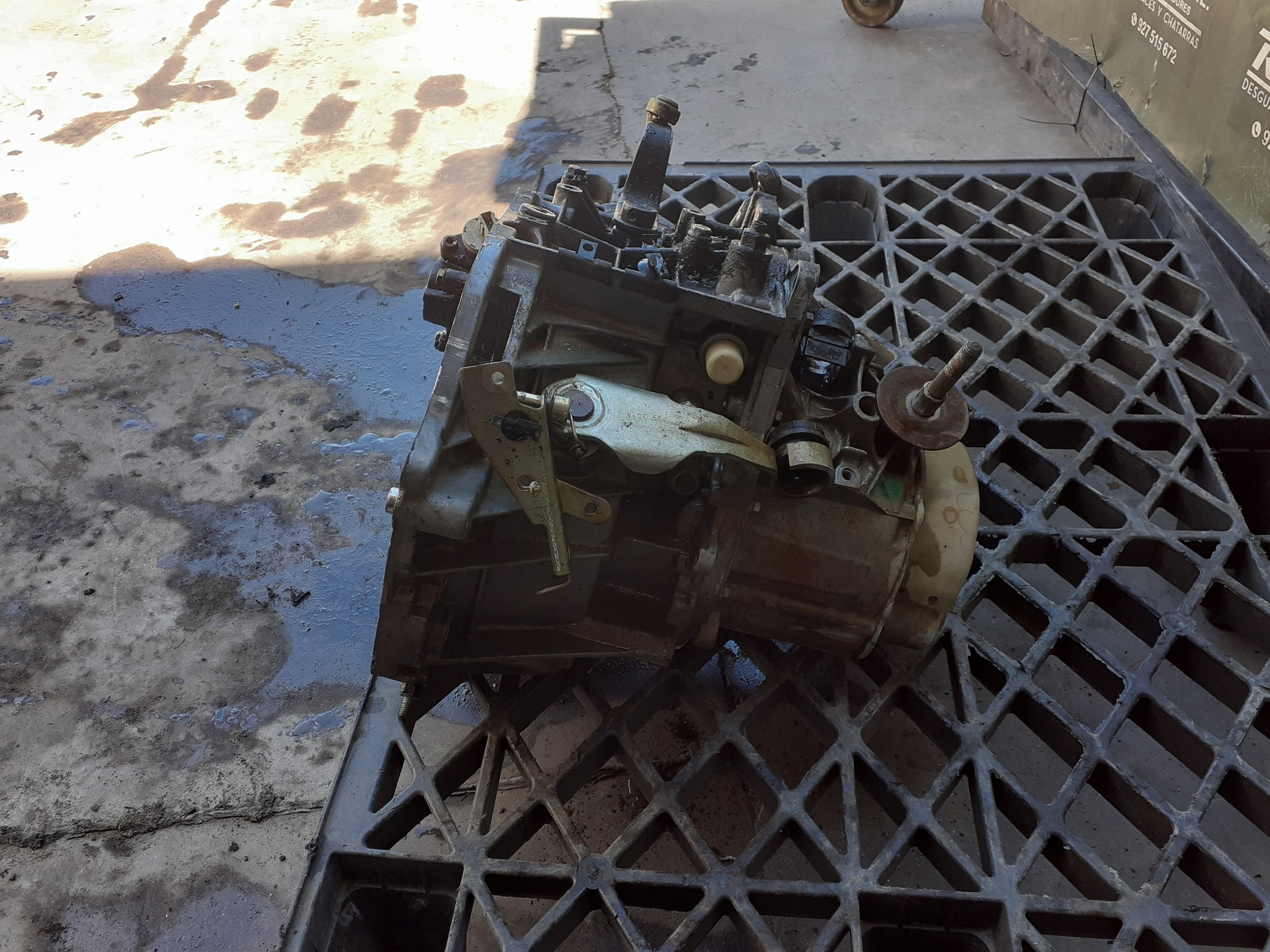 NISSAN Xsara 1 generation (1997-2004) Gearbox 20TB59 18974605