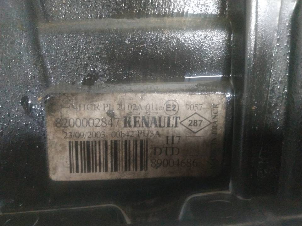 Headlamp rh 8200002847 de Renault Laguna ii (bg0/1_) 2001-2007 - pieza usada