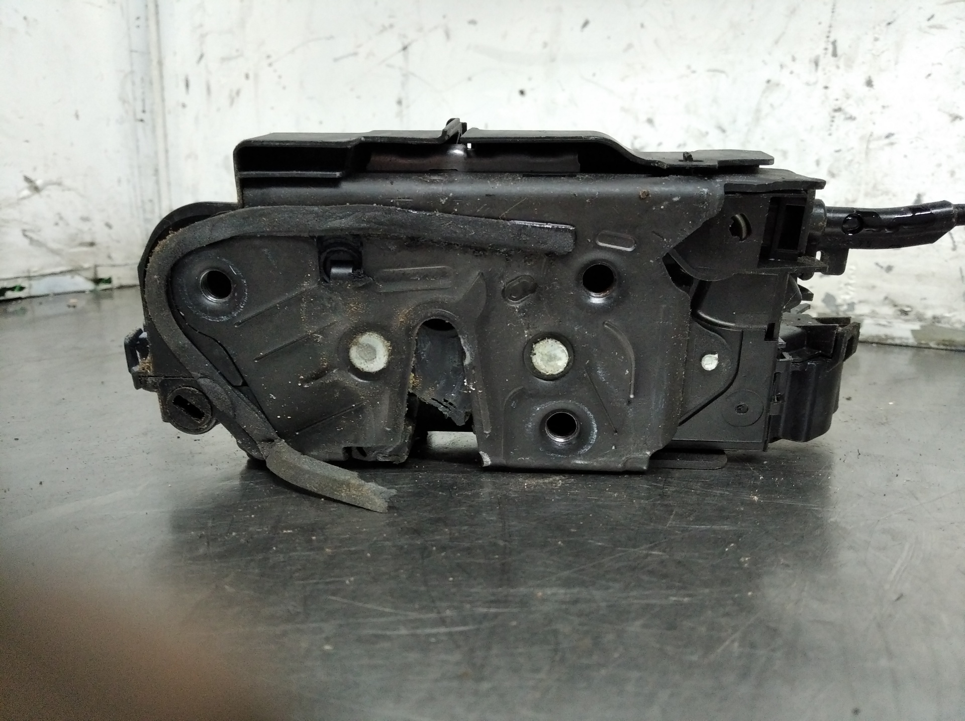 VOLKSWAGEN Variant VII TDI (2014-2024) Rear Right Door Lock 5TA839016E 19182327