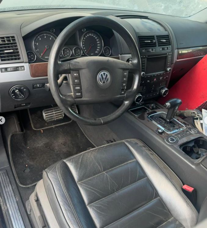 VOLKSWAGEN Touareg 1 generation (2002-2010) Замок двери передний правый 3D1837016 27319272