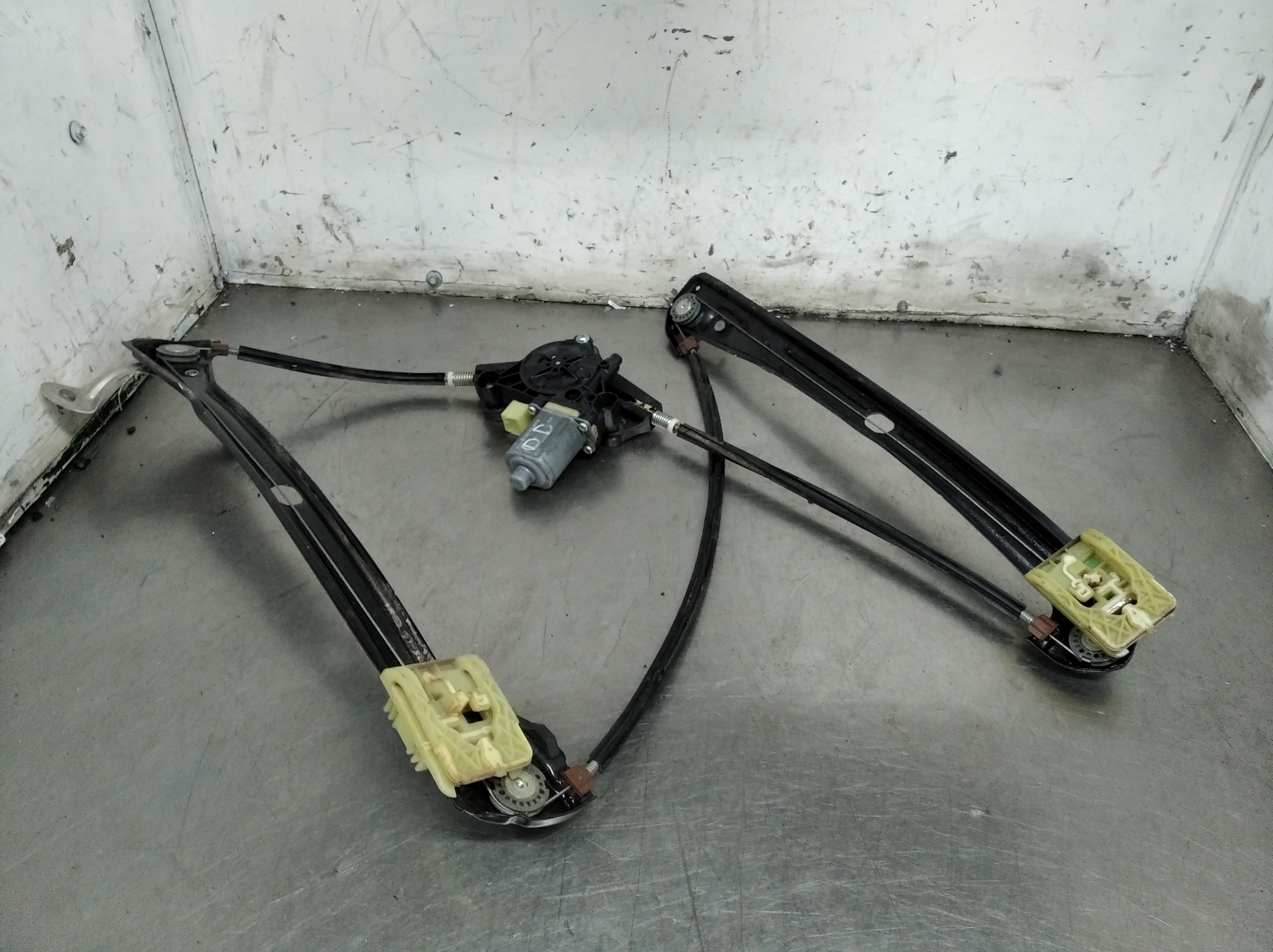 VOLKSWAGEN Variant VII TDI (2014-2024) Front Right Door Window Regulator 5G4837462H 19174675