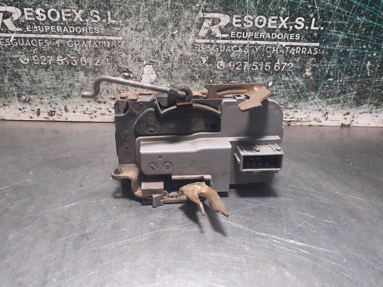 CITROËN Xsara 1 generation (1997-2004) Front Right Door Lock 18829186