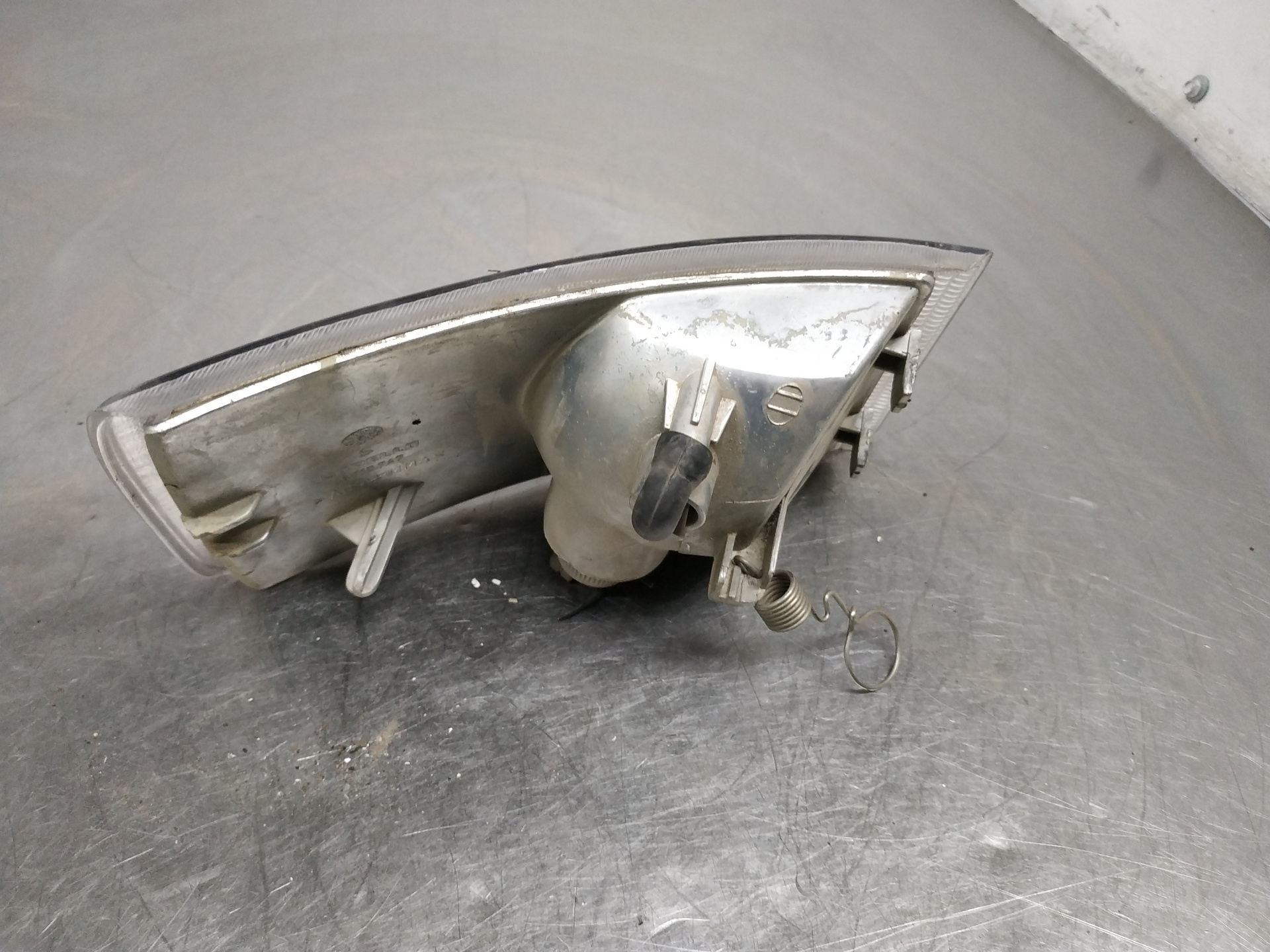 Scheinwerfer vorne links DJY 35710747 de Citroen Jumper 1998-2001 - pieza usada