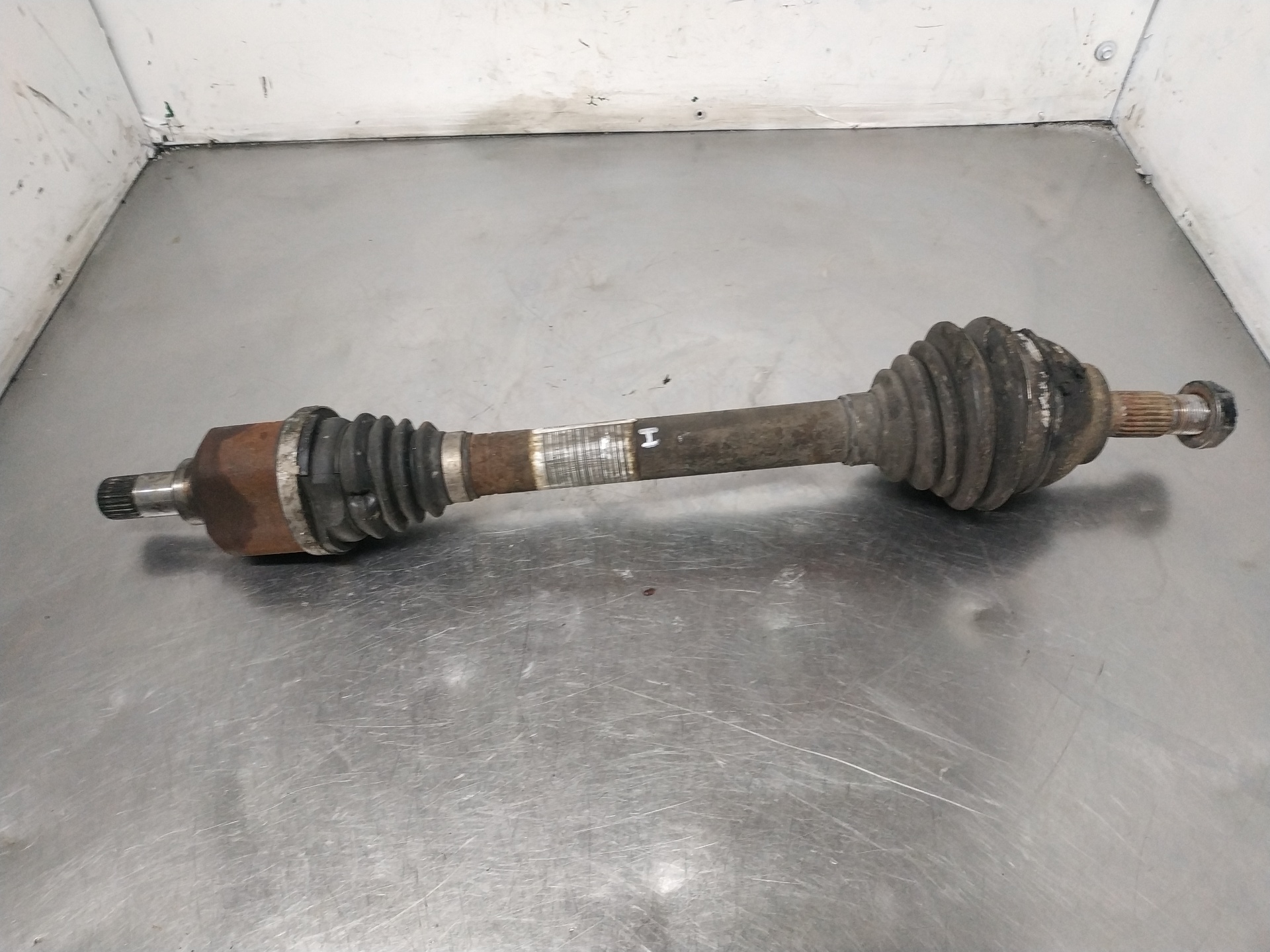 CITROËN DS4 1 generation (2010-2016) Front Left Driveshaft 9684135380 19139486