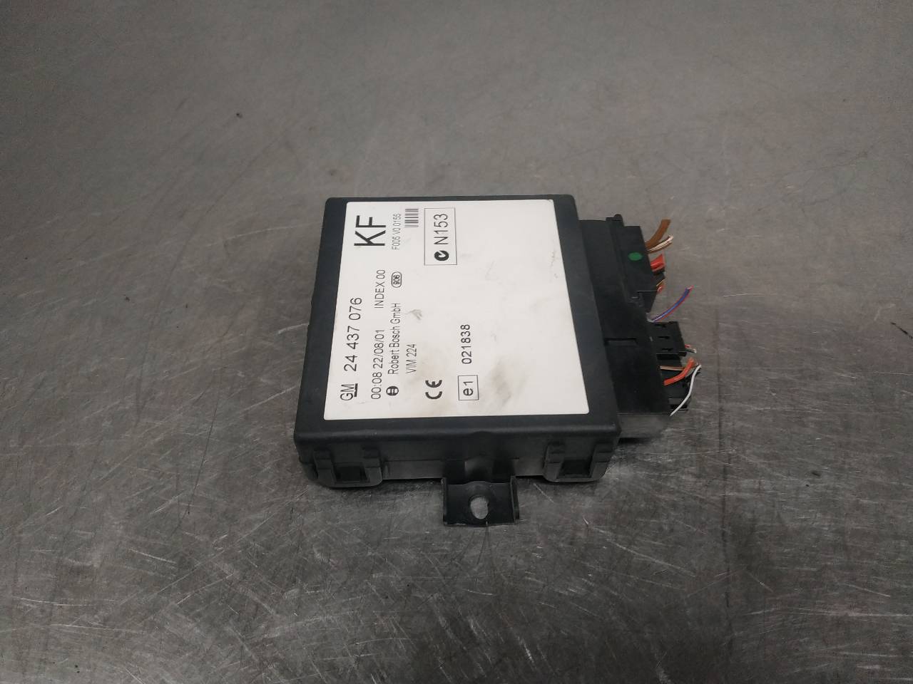 Módulo electronico Z16XE 24437076 de Opel Astra 1998-2003 - pieza usada