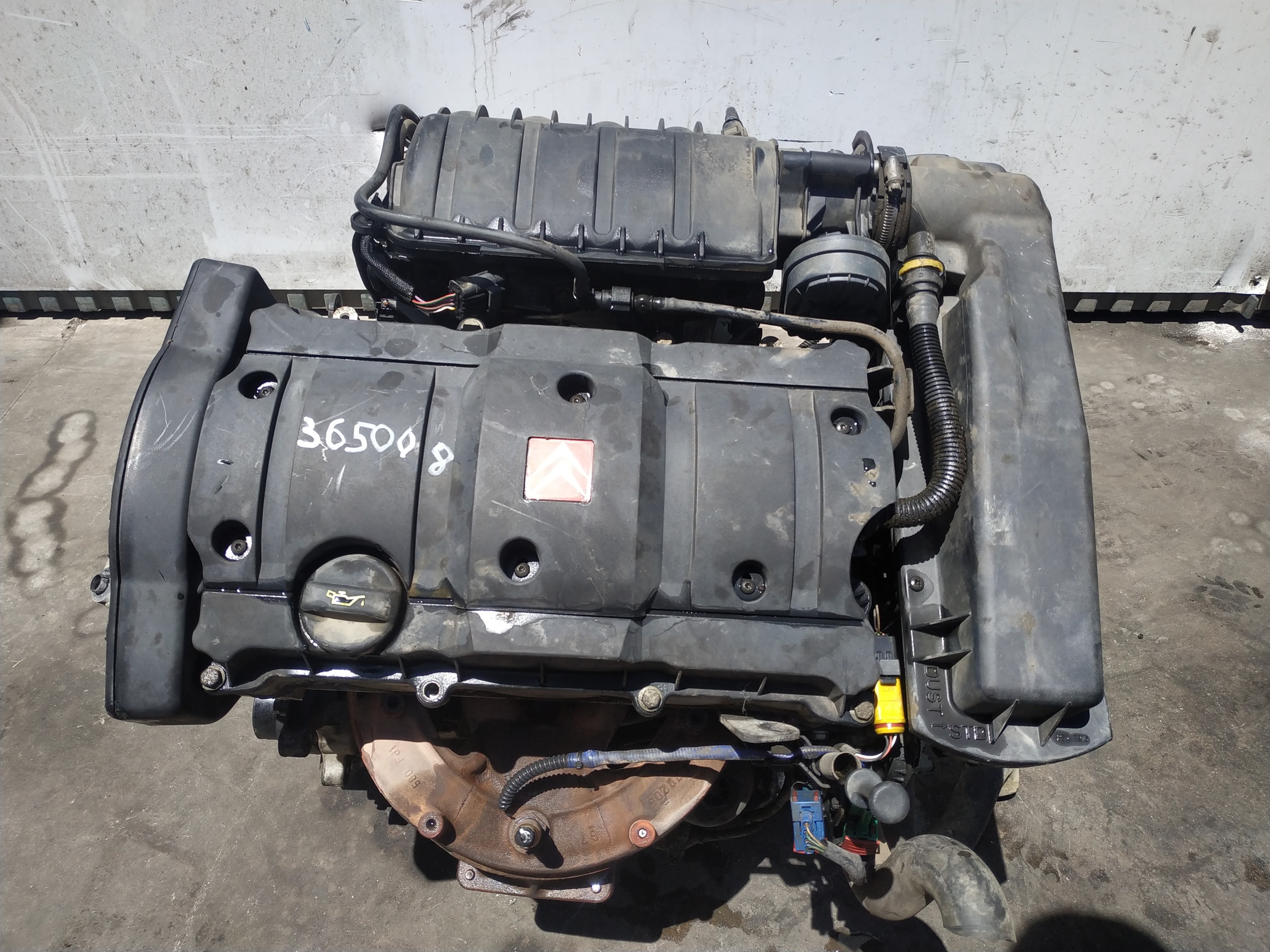 CITROËN C4 1 generation (2004-2011) Motor NFU 23582981