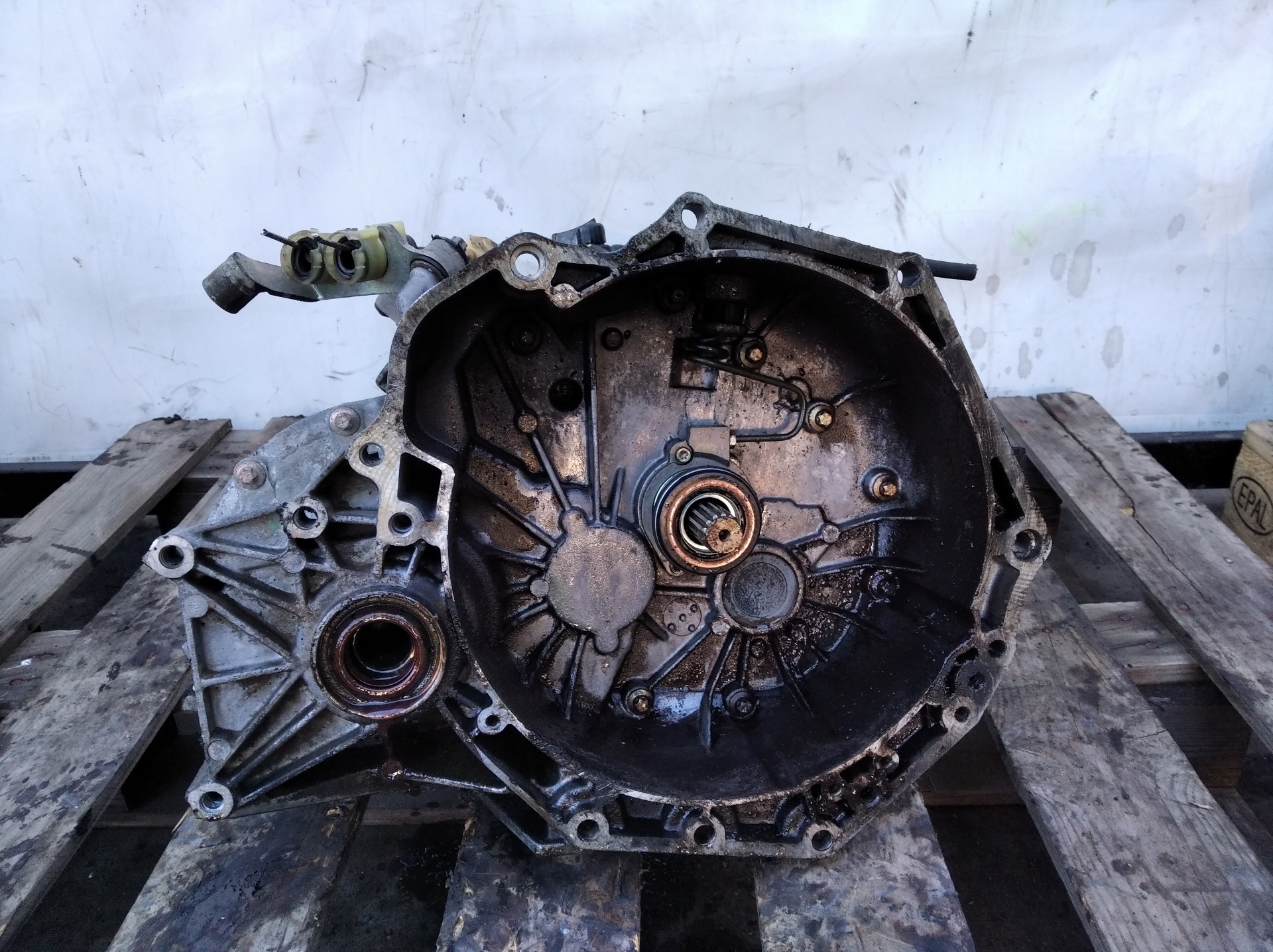 Caja de cambios Y20DTH 5495775 de Opel Vectra b (j96) 1995-2002 - pieza usada