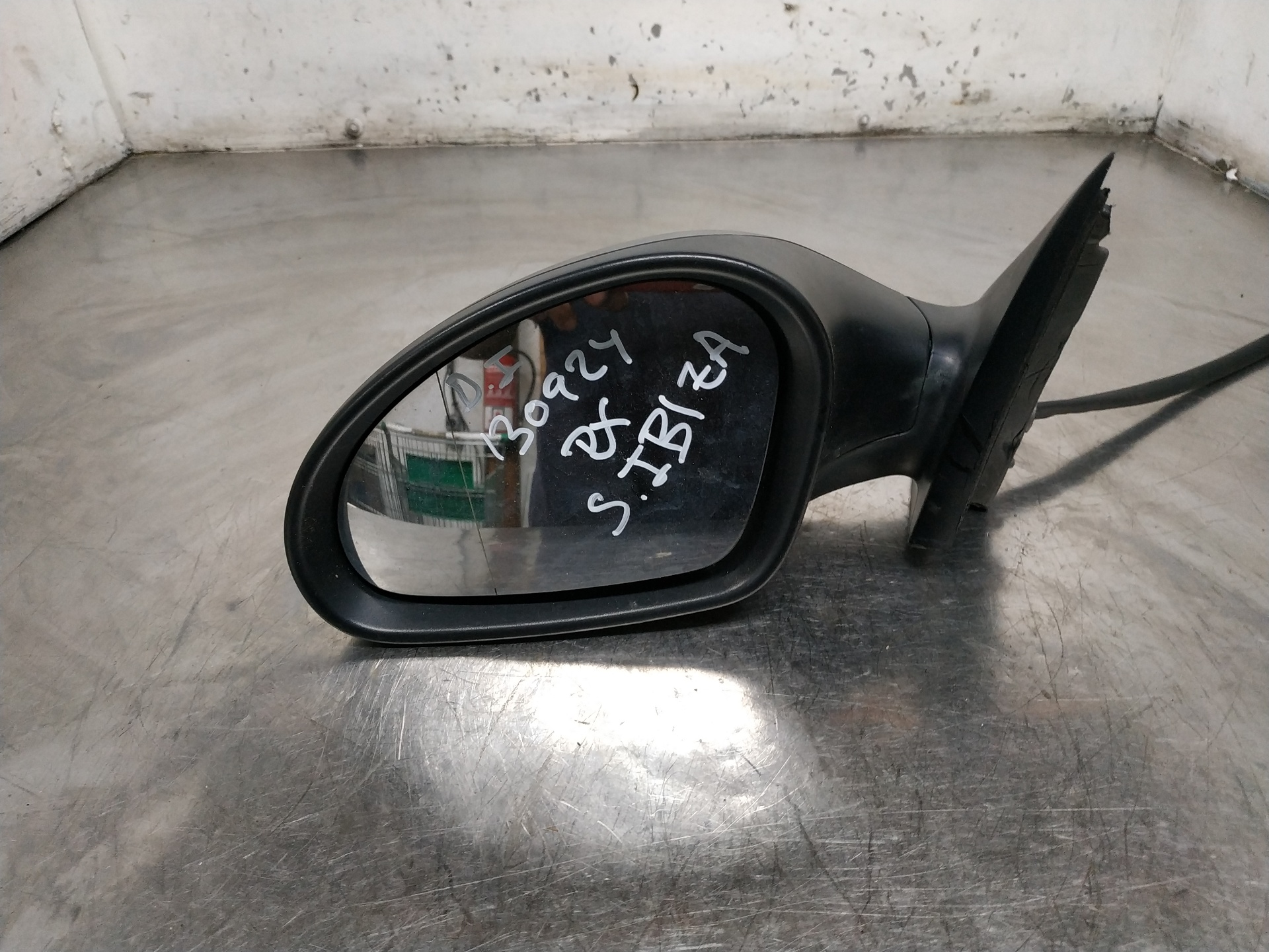 SEAT Ibiza 3 generation (2002-2008) Oglindă ușă stânga față E9024142 26834633