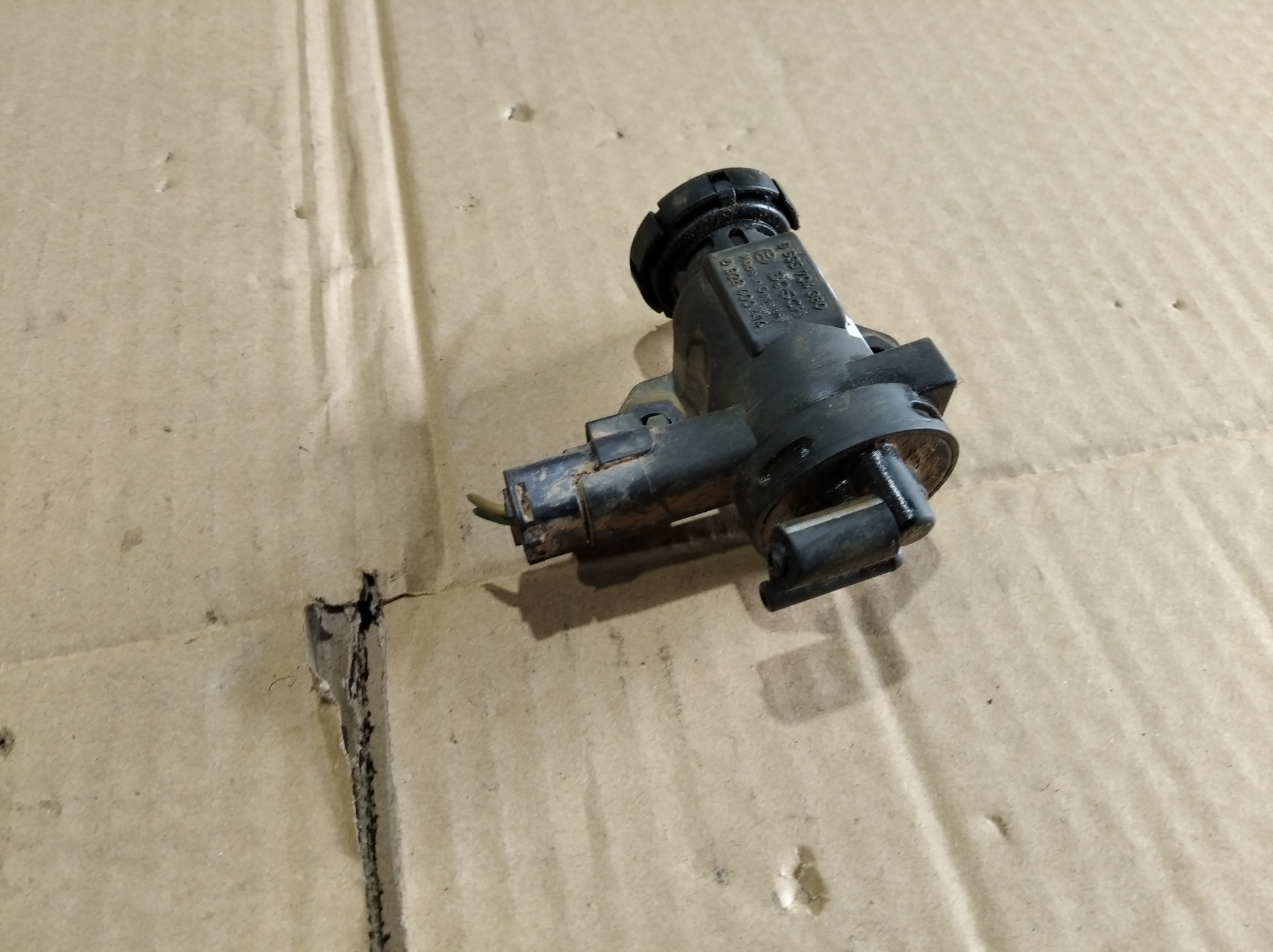 Válvula de aire adicional WJX,161-A,K1G 9635704380 de Hyundai I30 2012-0 - pieza usada
