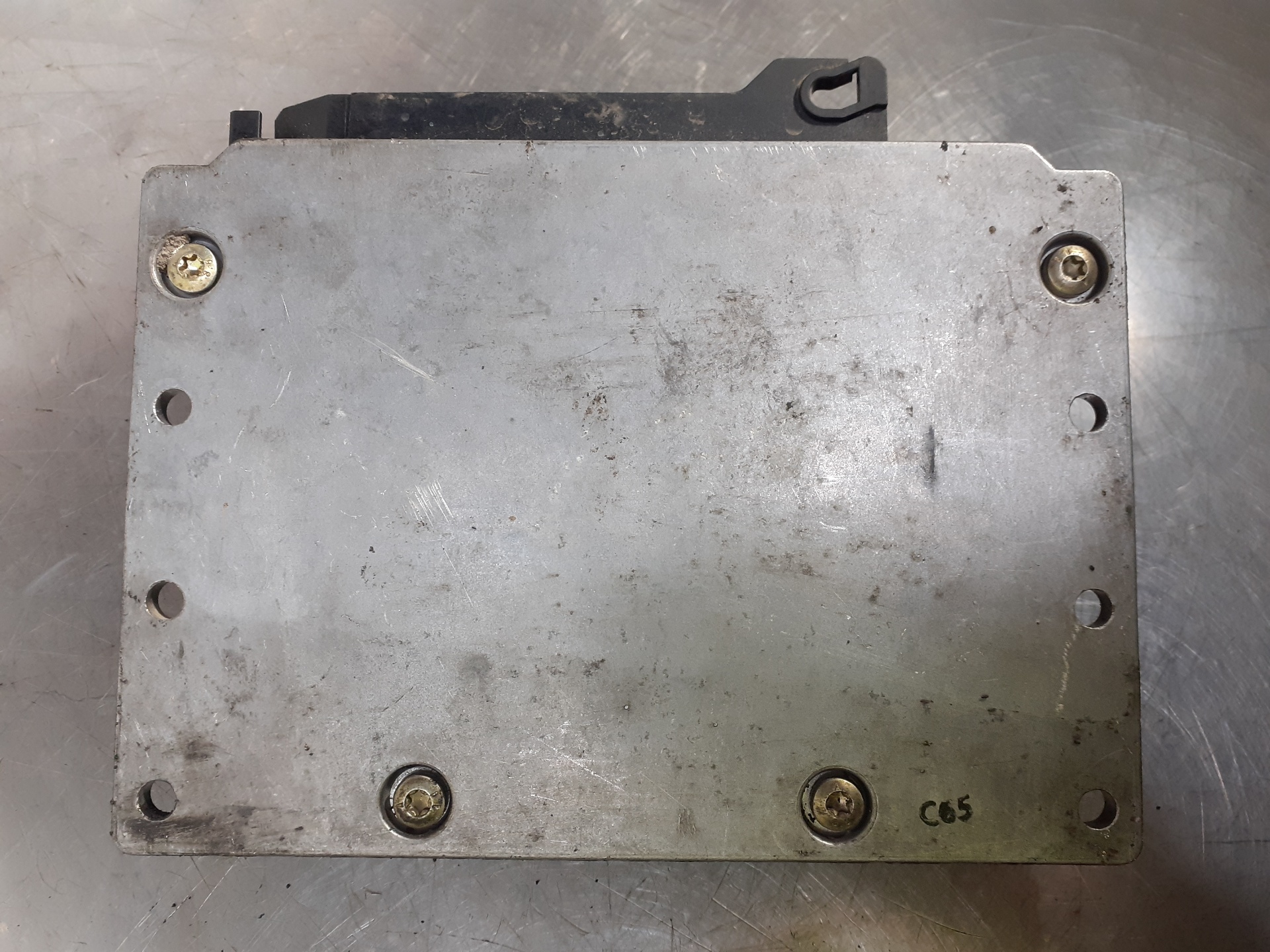 Switchboard engine uce DHX 0281001262 de Peugeot 406 1997-2000 - pieza usada