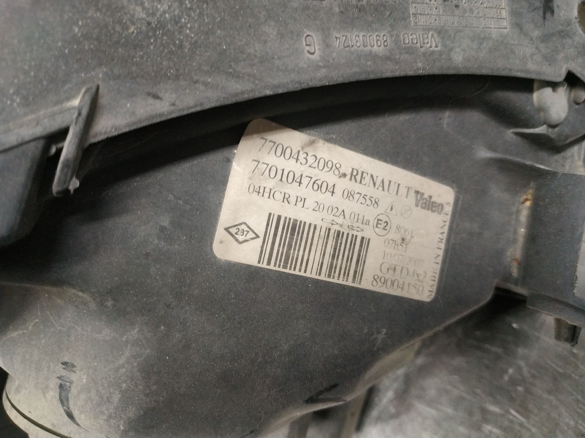 Faro izquierdo 7700432098 de Renault Megane i 1997-2003 - pieza usada