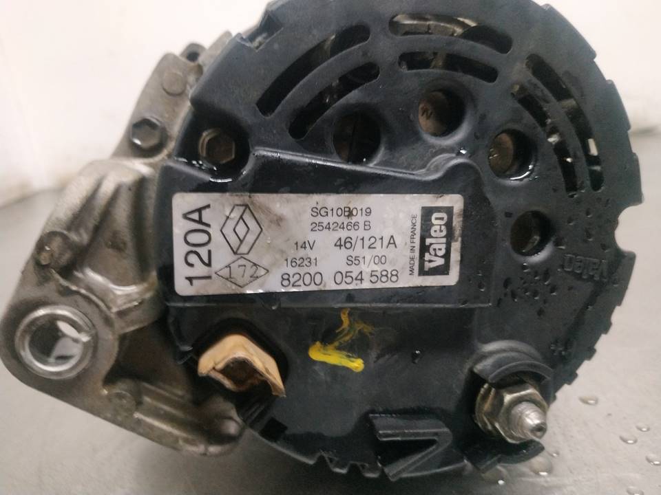 Alternator 8200054588 de Renault Megane scénic (ja0/1_) 2001-2003