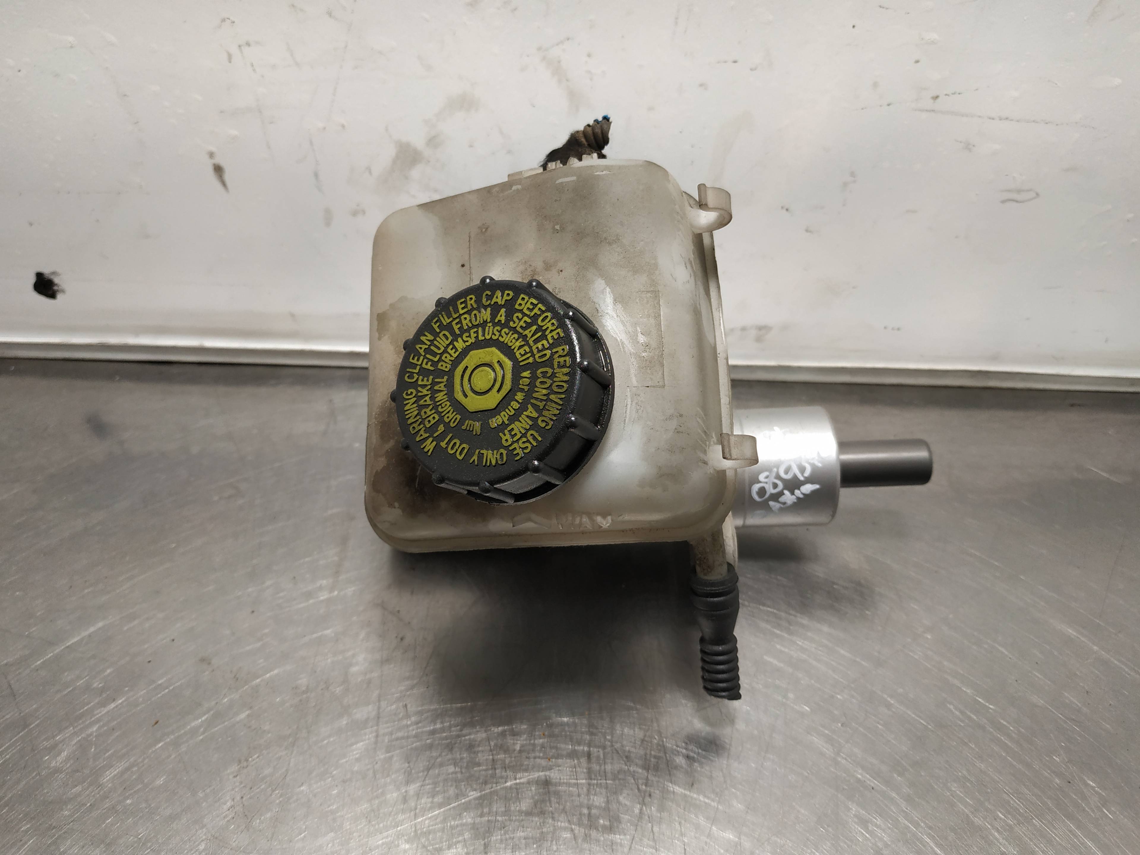 CITROËN Astra H (2004-2014) Brake Cylinder 5571 23568288