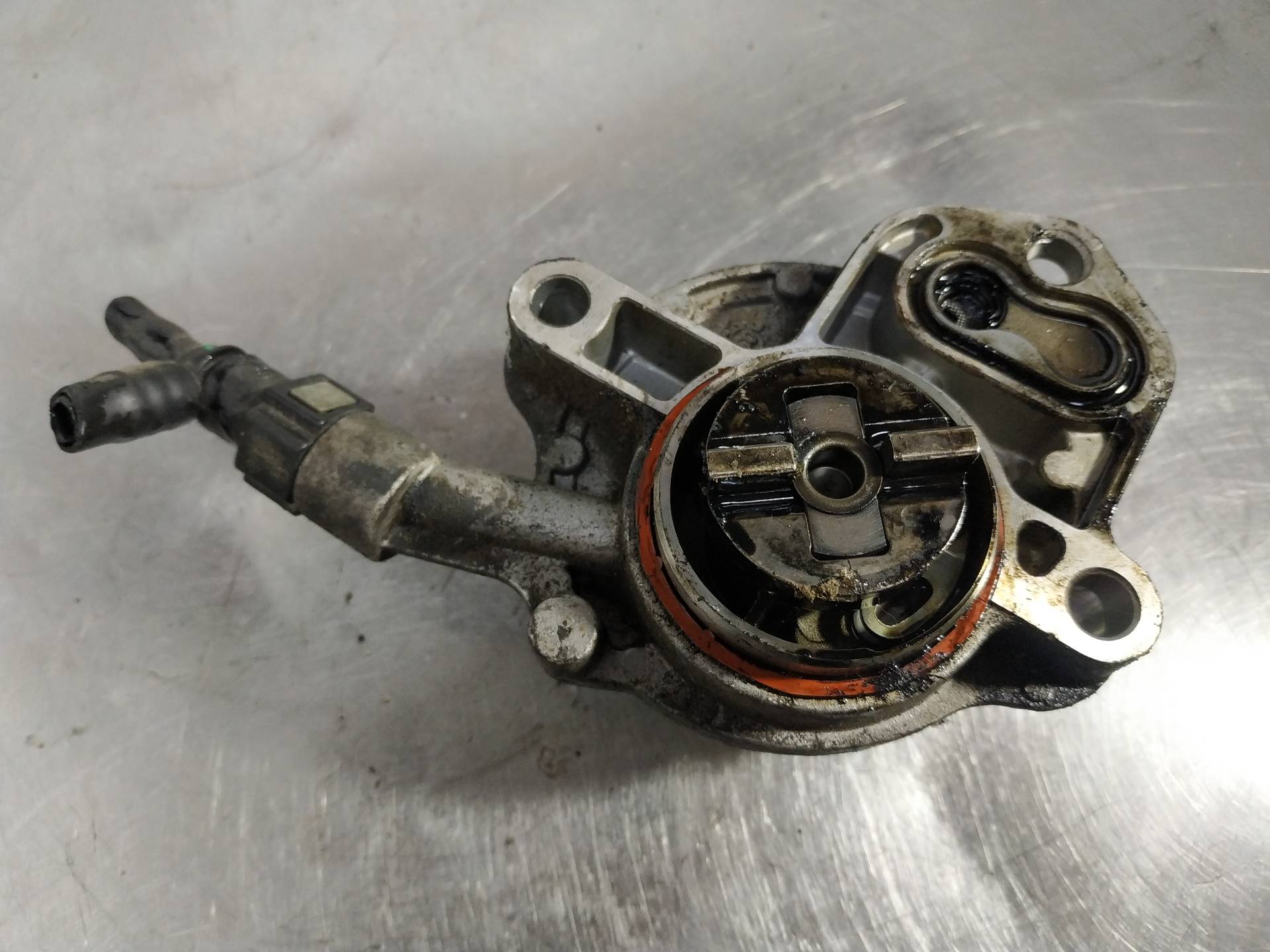 Depresor freno / bomba vacio 4HXDW12TED4FAP,4HX 9631971580 de Citroen C5 2001-2004 - pieza usada