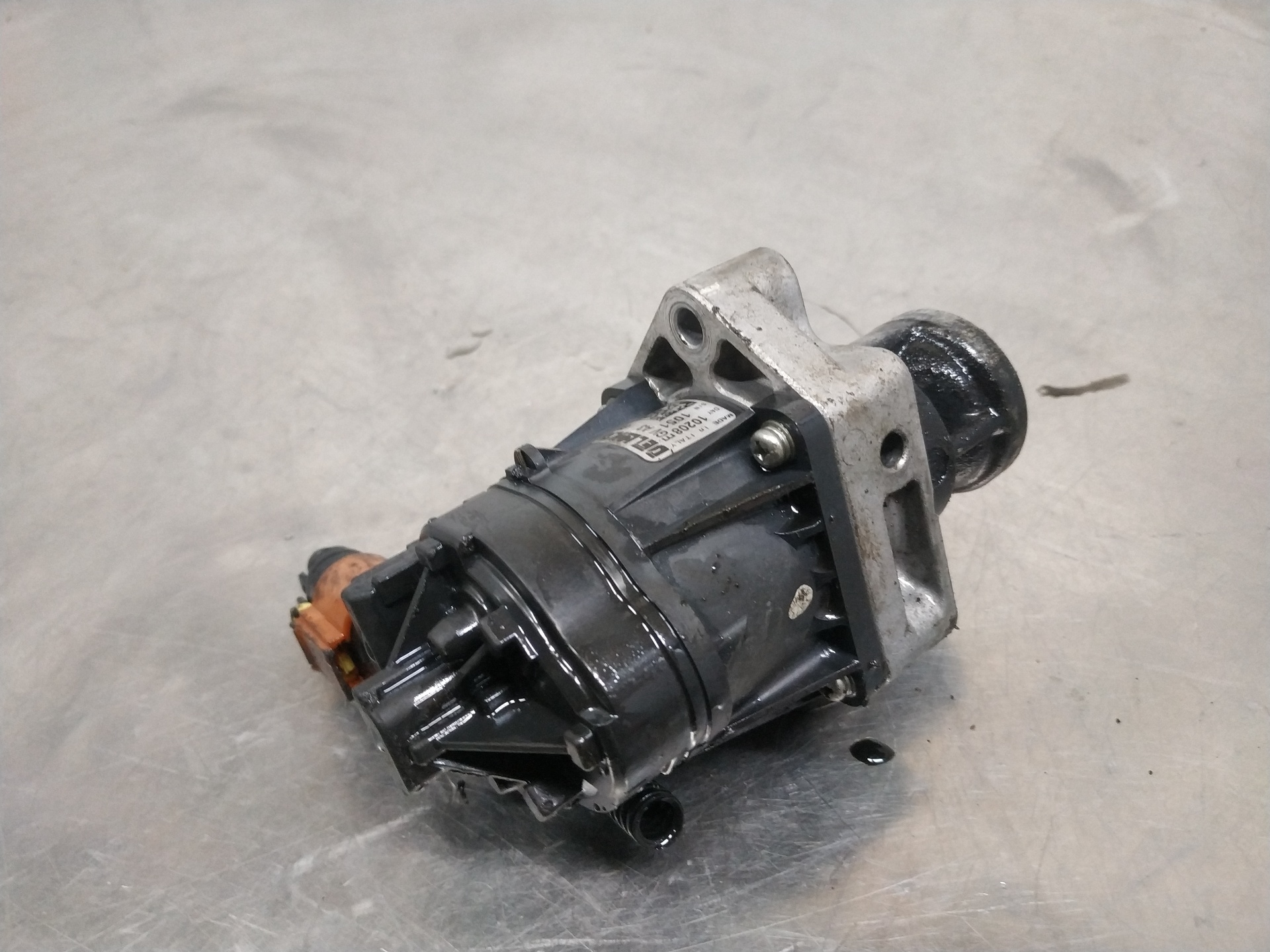 Válvula egr 55566052 de Opel Insignia 2008-2011