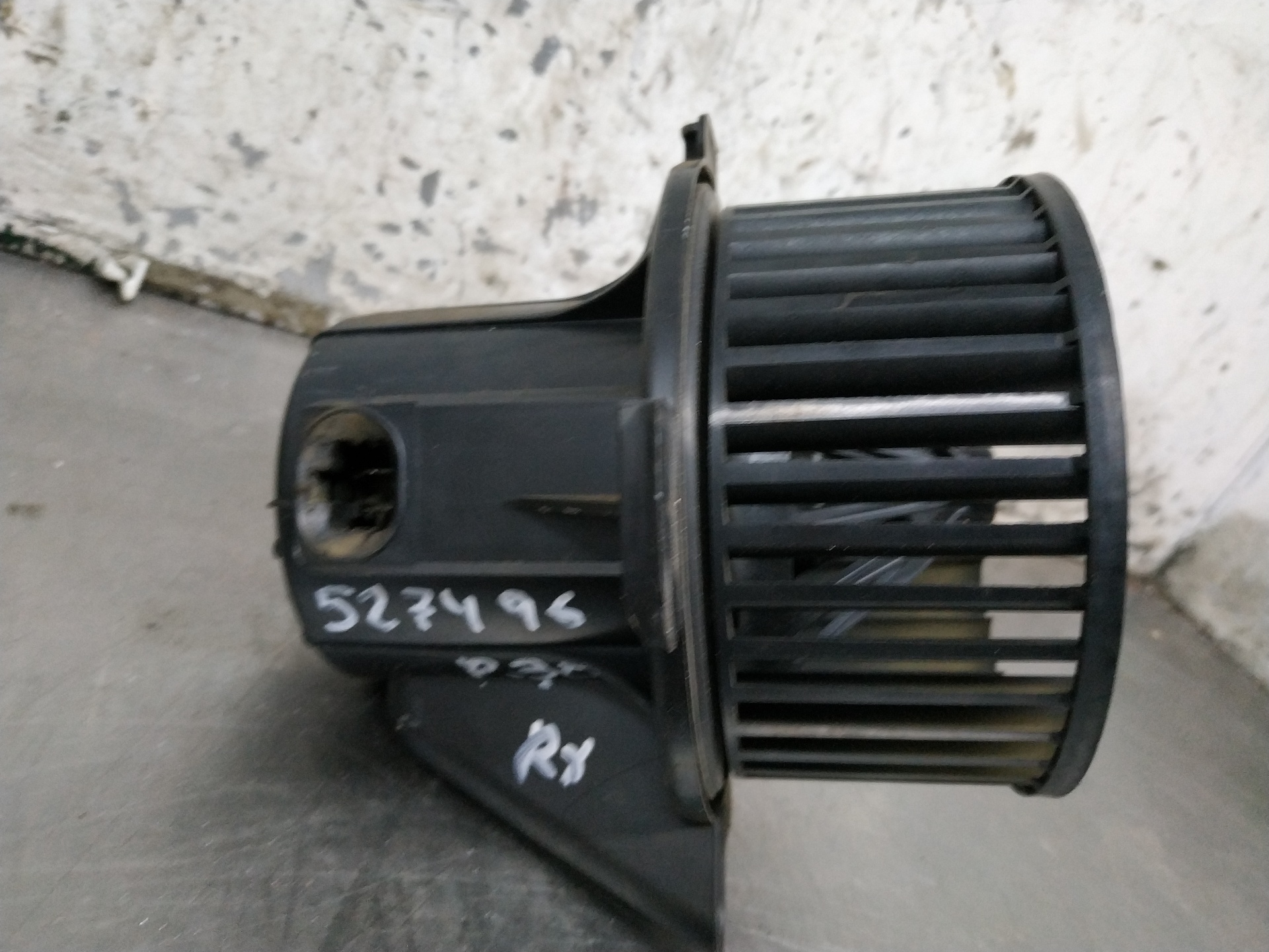 PEUGEOT 307 1 generation (2001-2008) Heater Blower Fan PF2A19729 23584229