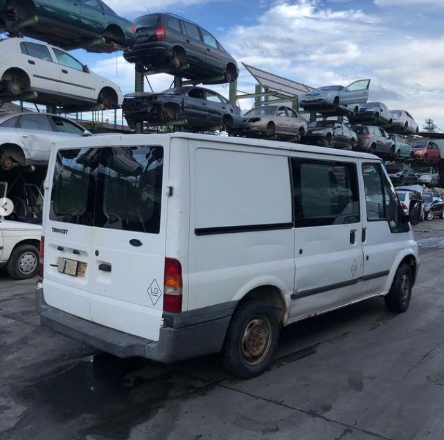 FORD Transit Рейка кермова YC153200AF 19092069