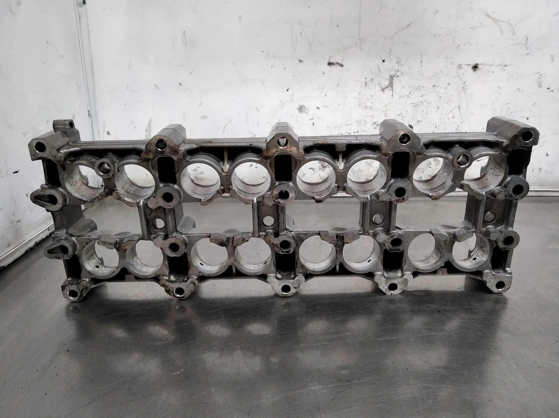 MAZDA E-Class W211/S211 (2002-2009) Engine Cylinder Head R6110160504 19076583