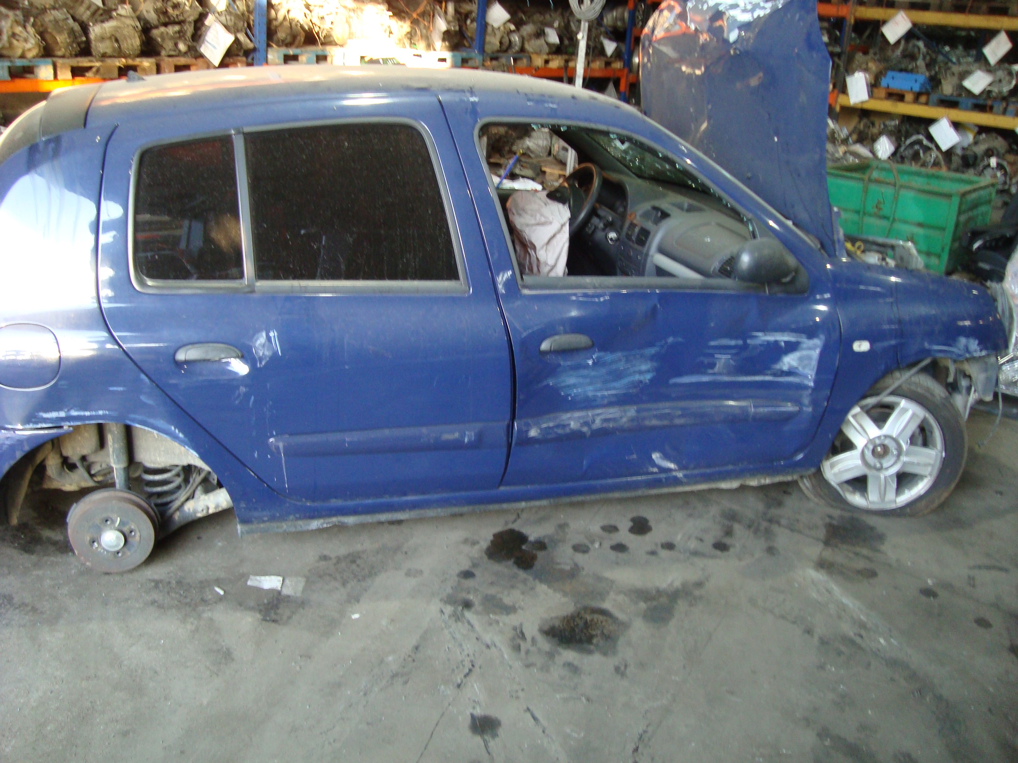 RENAULT Clio 2 generation (1998-2013) Замок передней левой двери 18840540