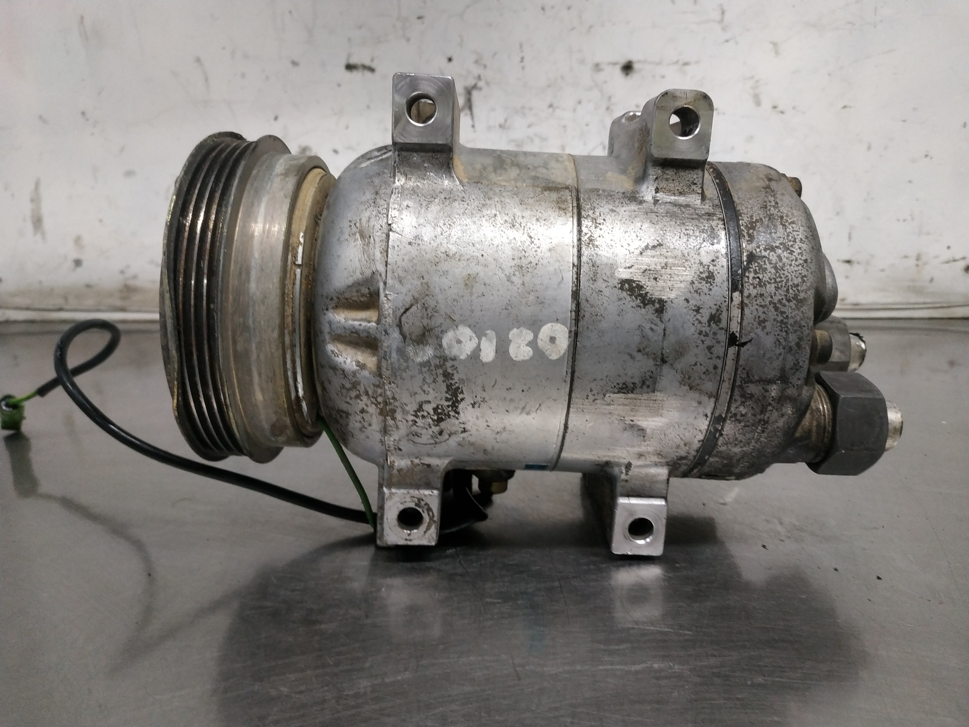 HONDA A4 B5/8D (1994-2001) Ilmastointipumppu DCW170 19088988