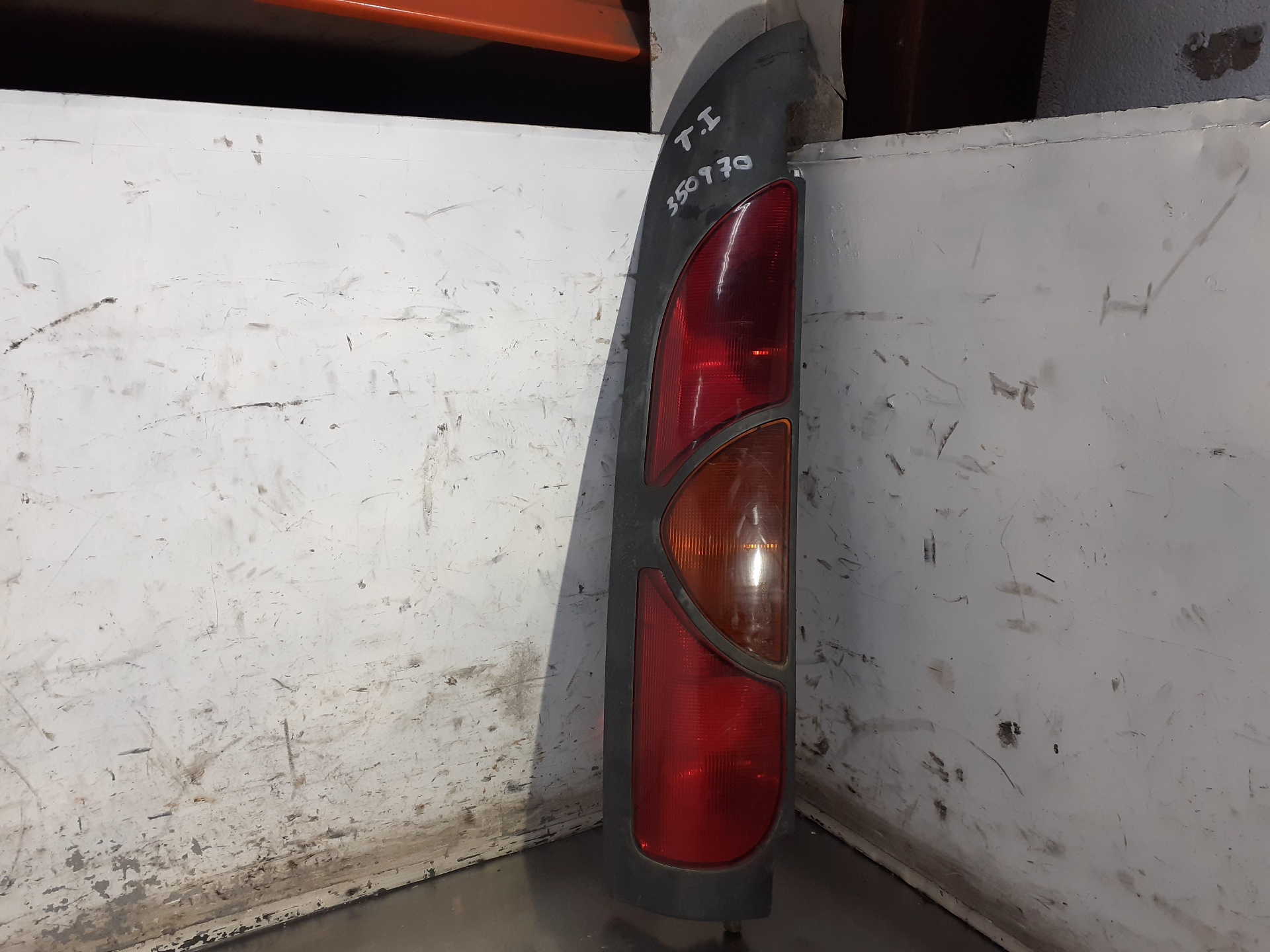 VAUXHALL Kangoo 1 generation (1998-2009) Rear Left Taillight 2277 19068574