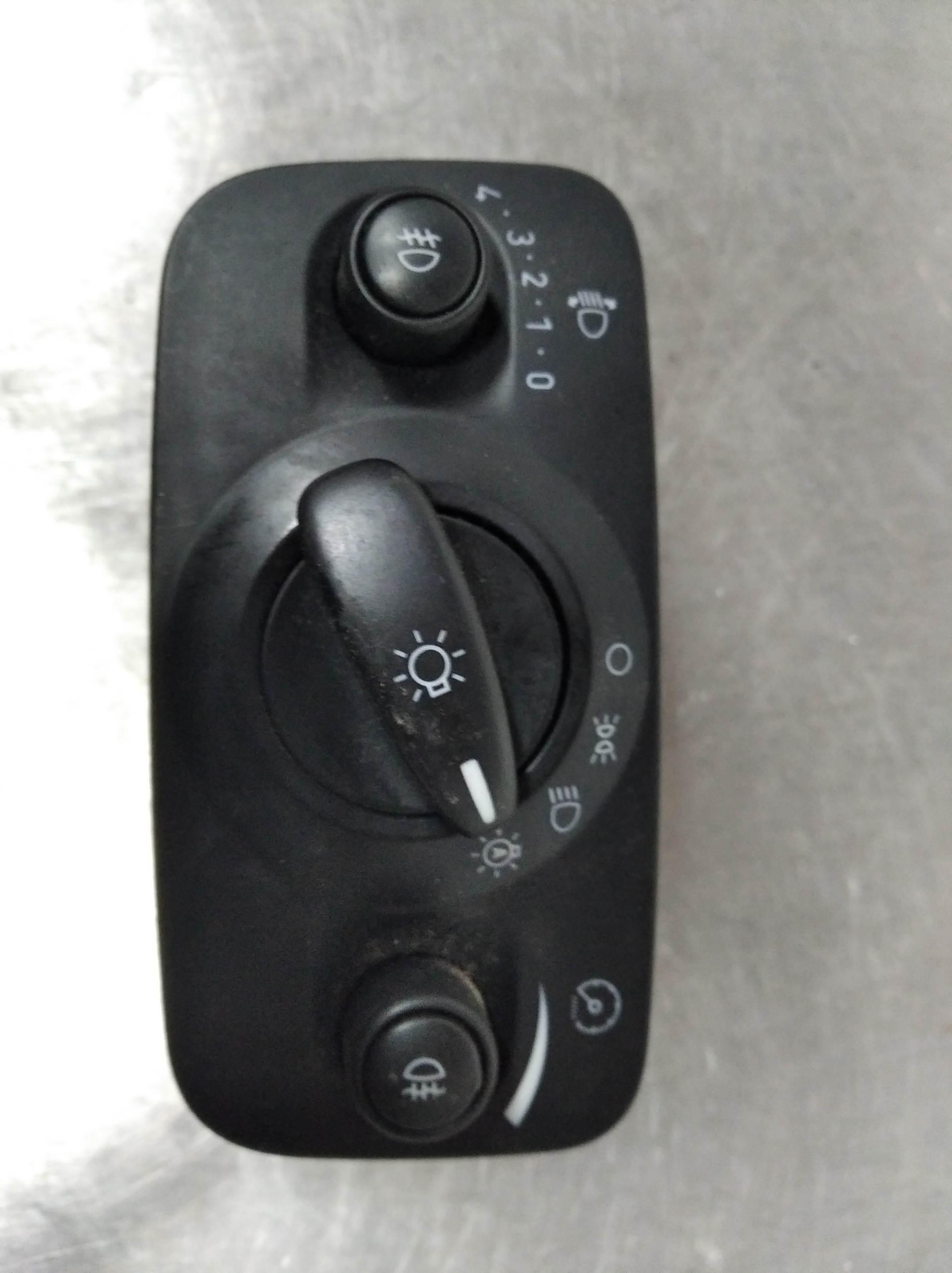 FORD Mondeo 4 generation (2007-2015) Headlight Switch Control Unit 6G9T13A024CF 23610451