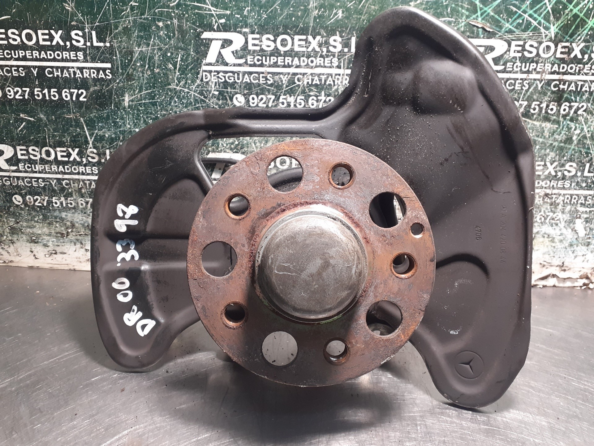 MERCEDES-BENZ C-Class W204/S204/C204 (2004-2015) Front Right Wheel Hub A2044200844 18972452