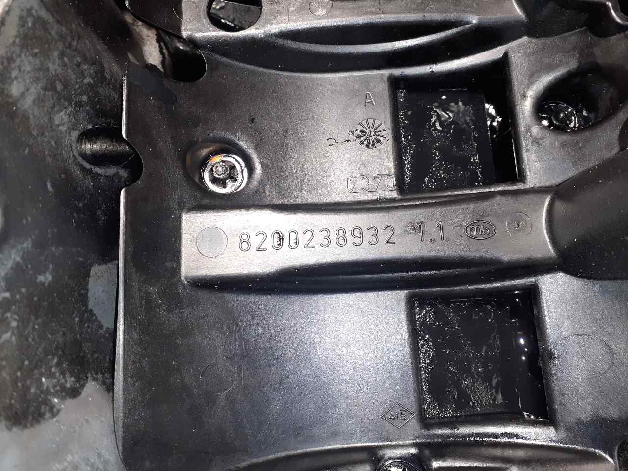 NISSAN Forgattyúsház 8200238932 18853196