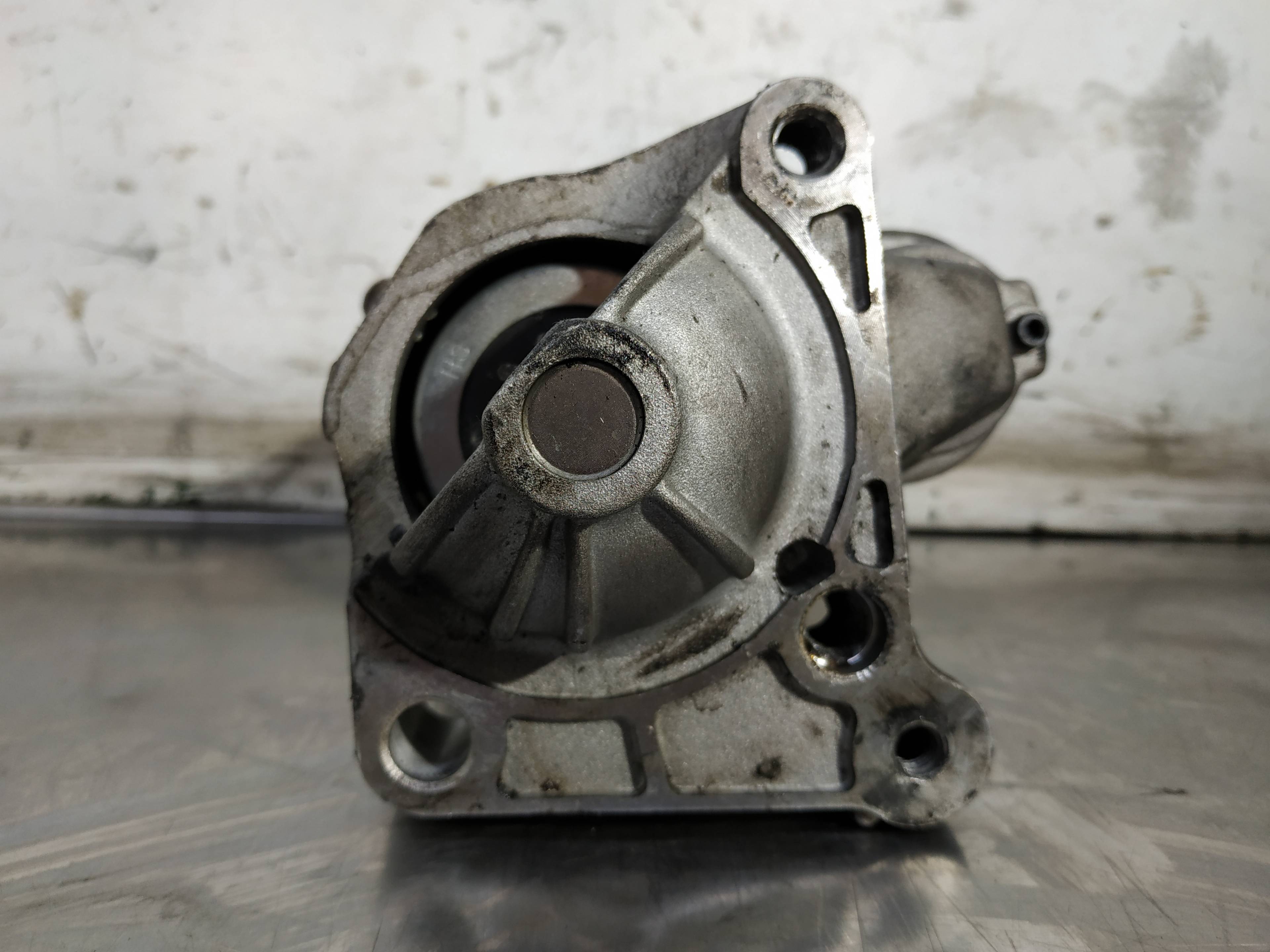 AUDI Megane 2 generation (2002-2012) Indítómotor D7R44 19018363