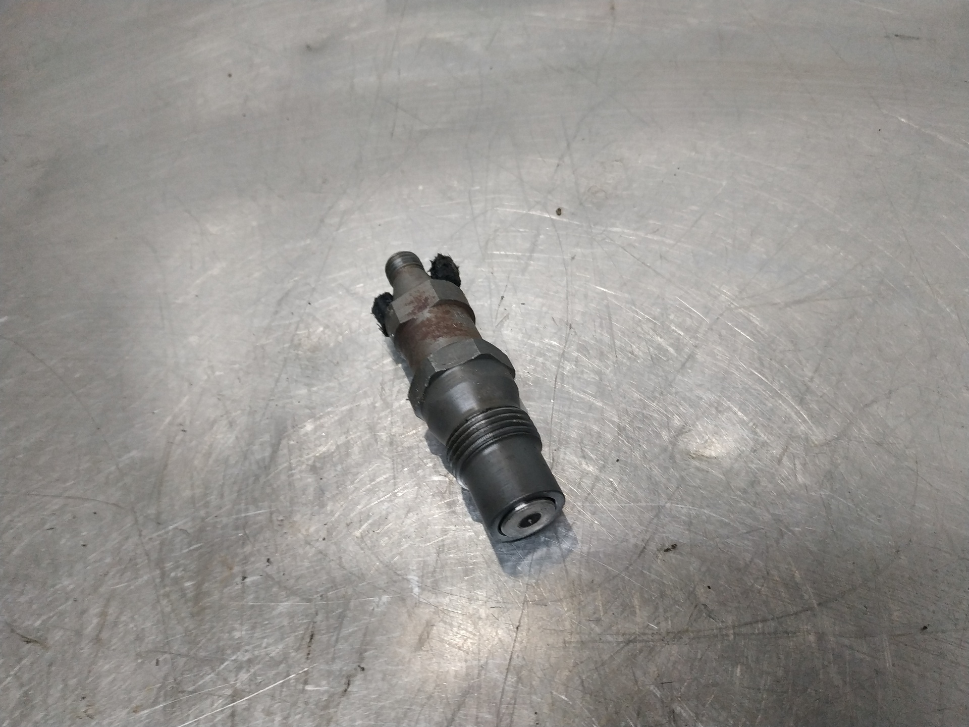 VOLKSWAGEN Express Injector de combustibil KCA30S44 23612605