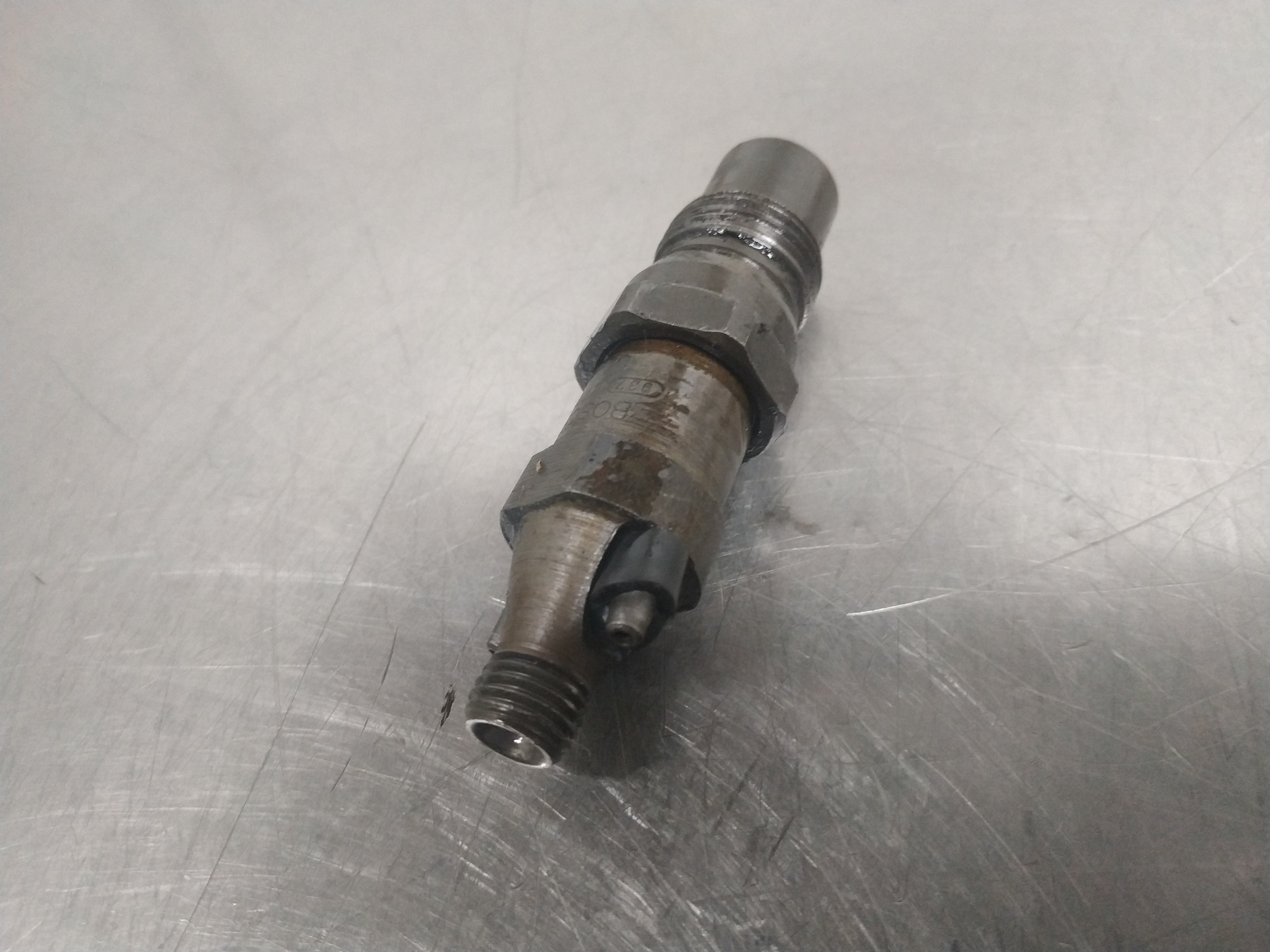 VOLKSWAGEN Express Injector de combustibil KCA30S44 23576355