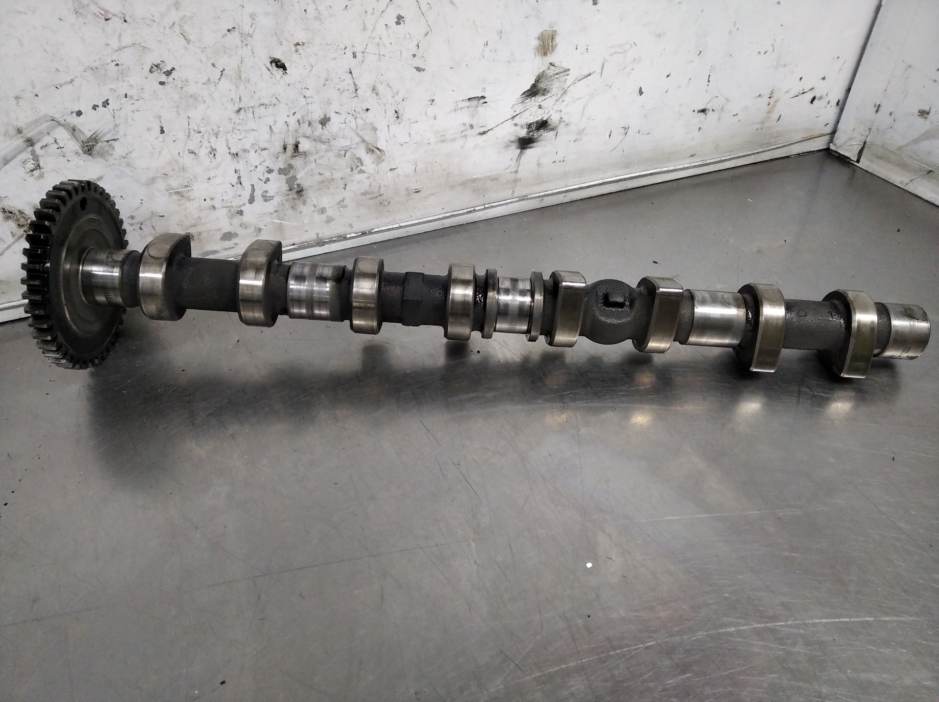 MAZDA E-Class W211/S211 (2002-2009) Exhaust Camshaft R6110510101 19074290