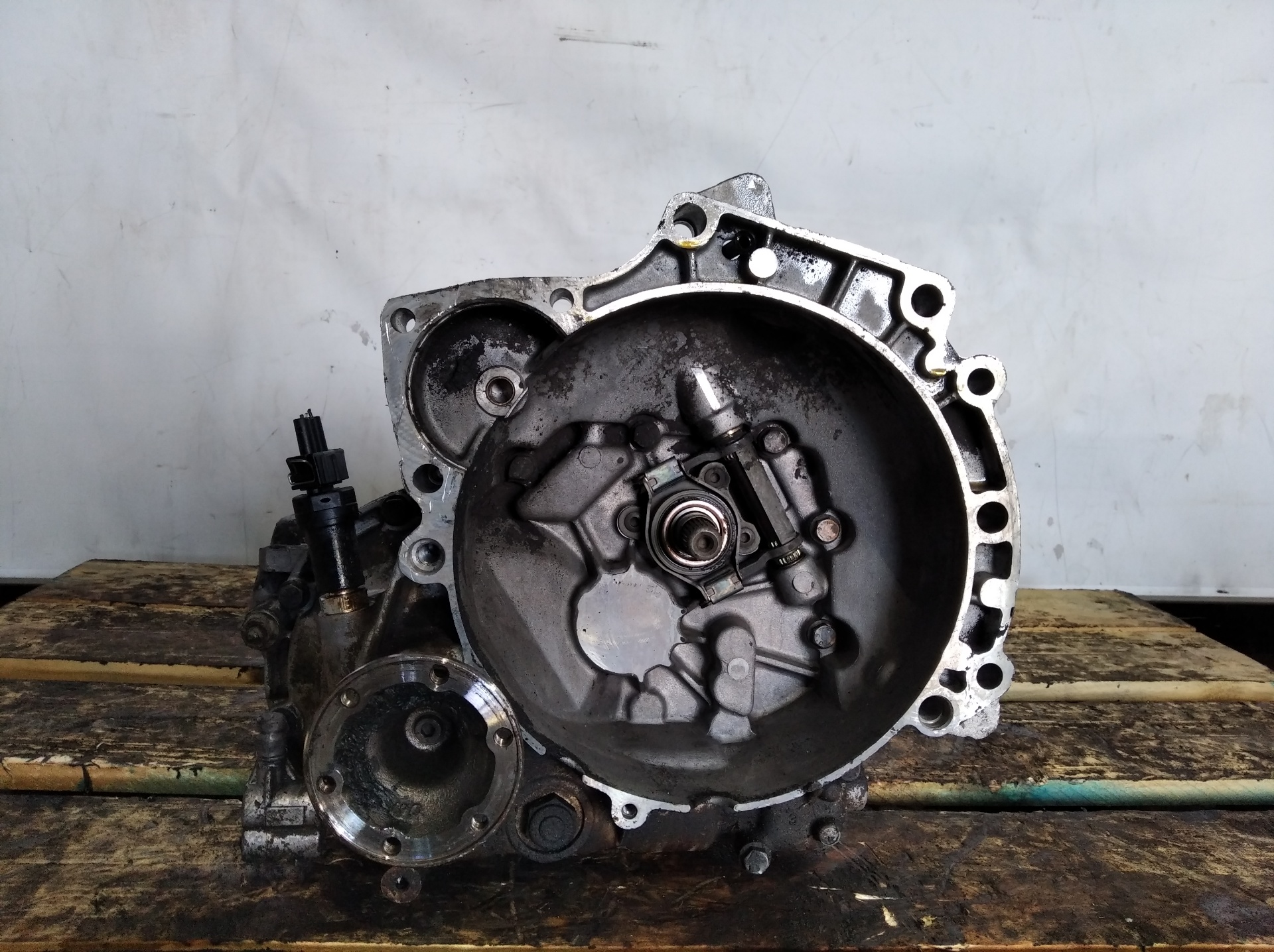 SEAT Ibiza 2 generation (1993-2002) Gearbox CWP 26580257