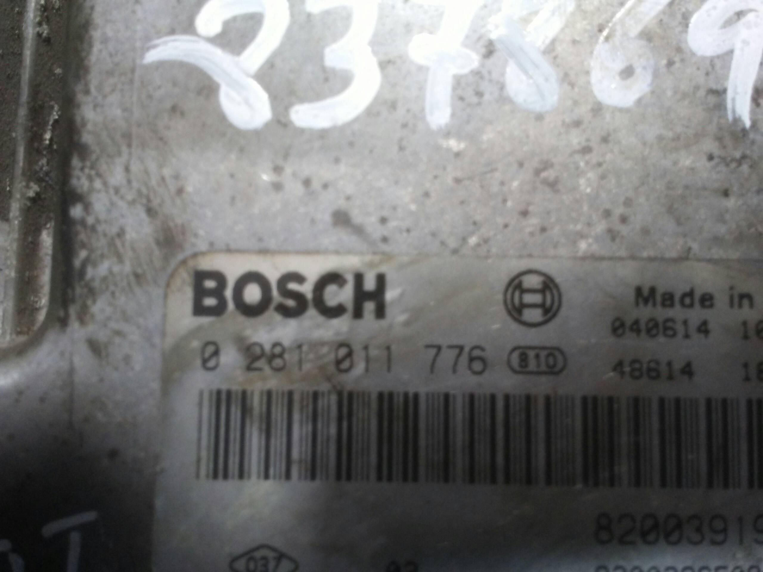 Switchboard engine uce F9QB8 0281011776 de Renault Megane ii 2002-2009 - pieza usada