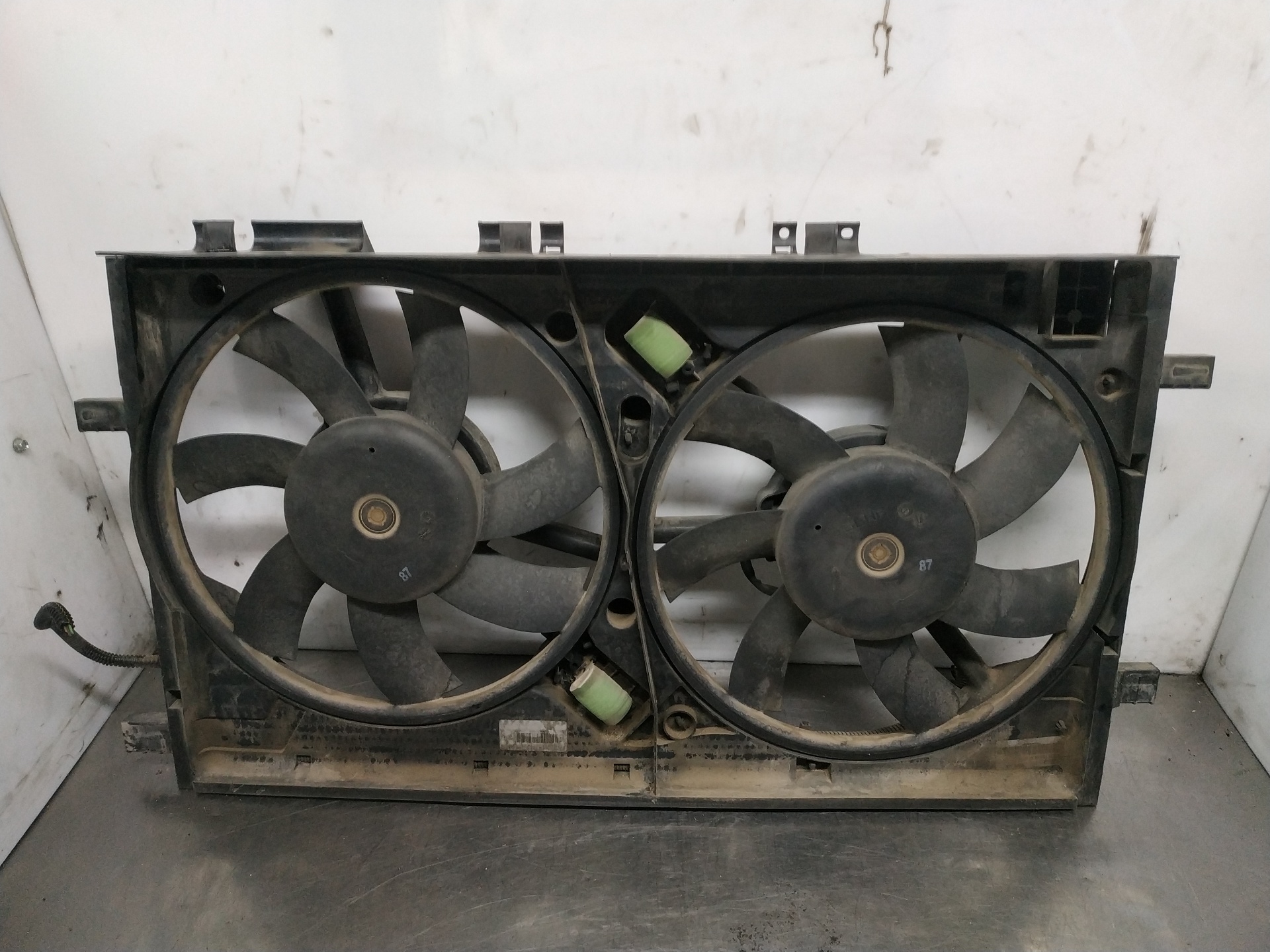 Electroventilador 13223018 de Opel Insignia 2008-2011 - pieza usada