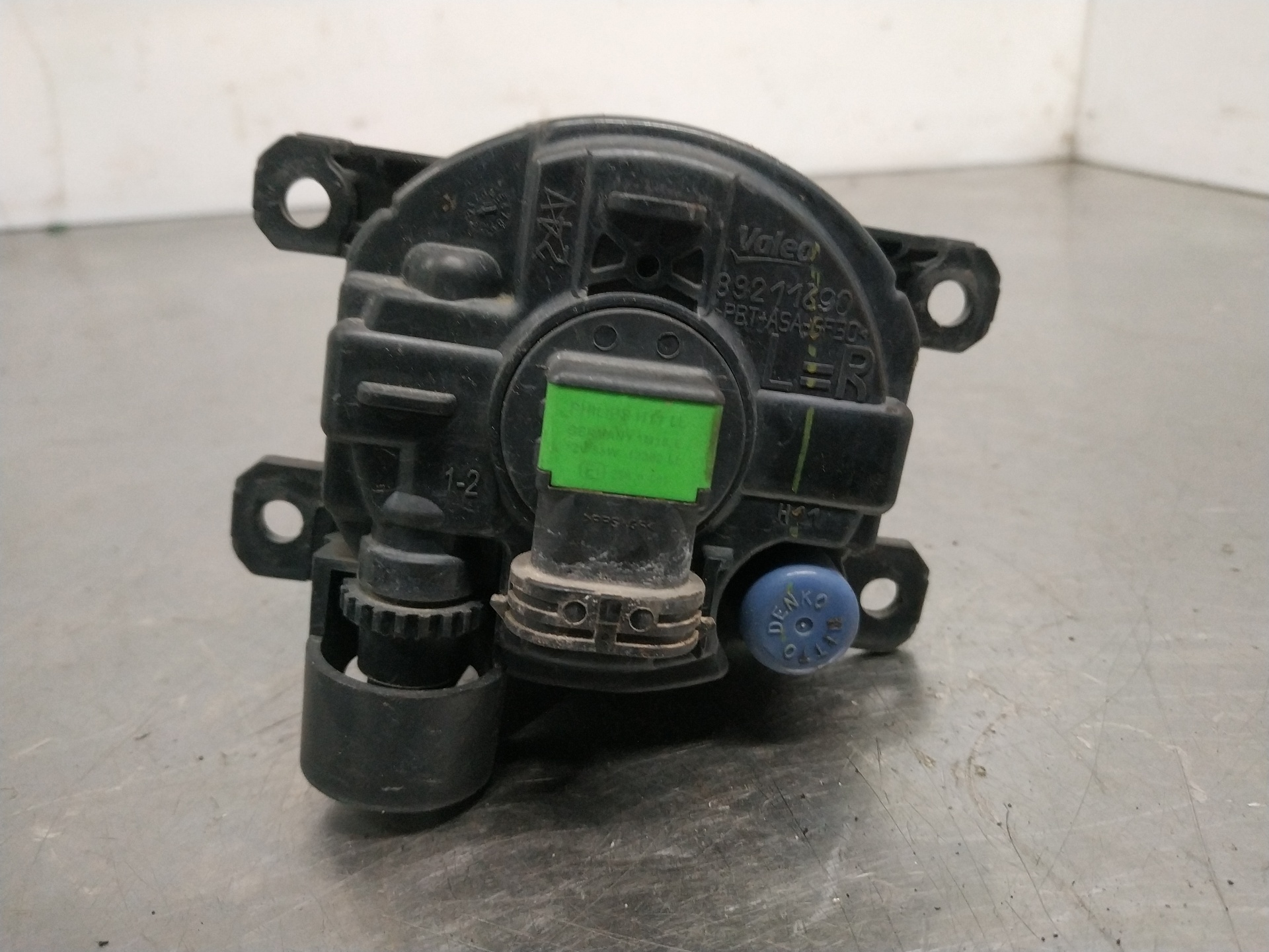 Nebelscheinwerfer rechts 89211690 de Citroen C4 2010-2011 - pieza usada