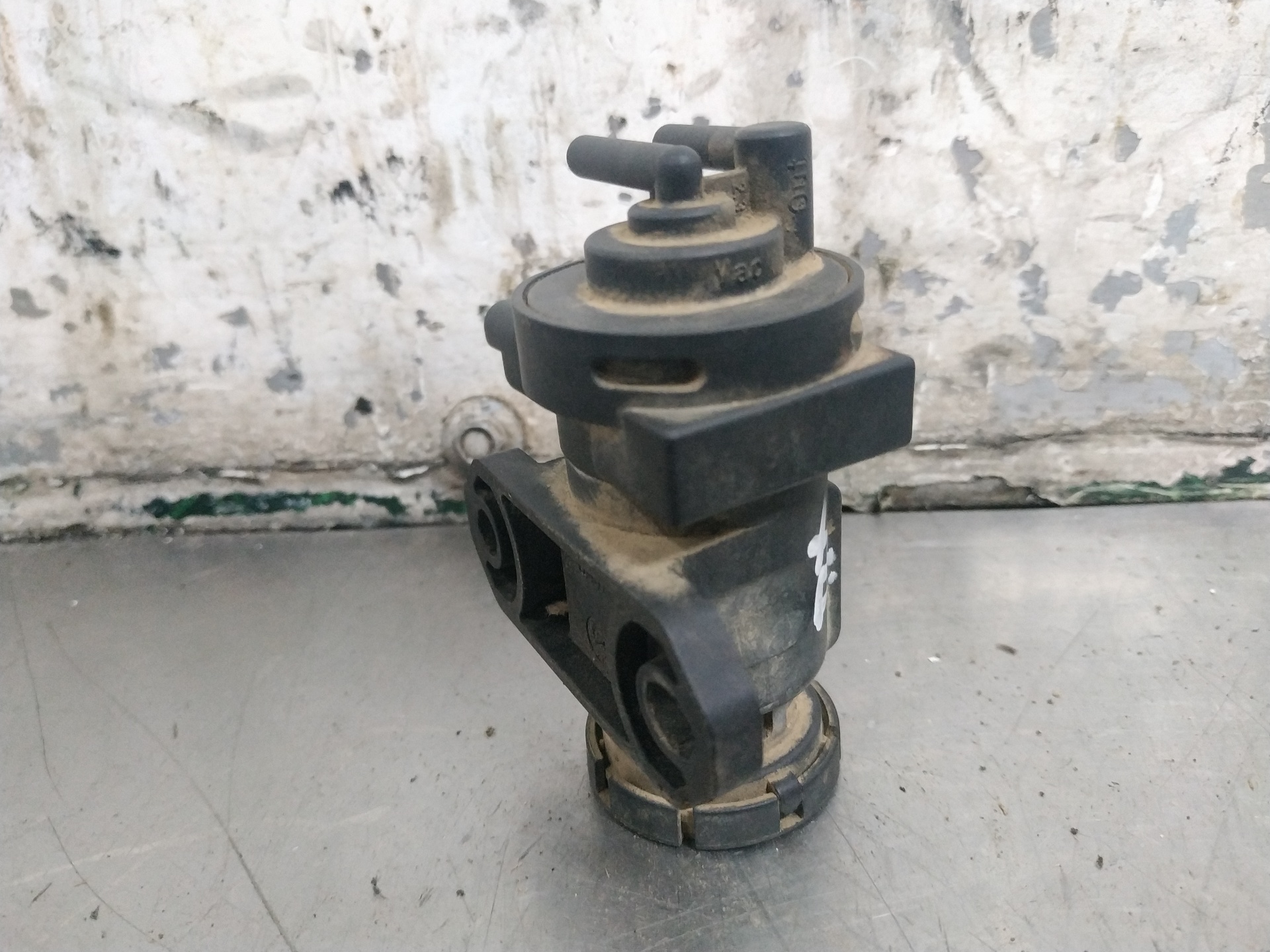 Válvula de aire adicional RHY 9635704380 de Citroen Xsara (n1) 2000-2005 - pieza usada