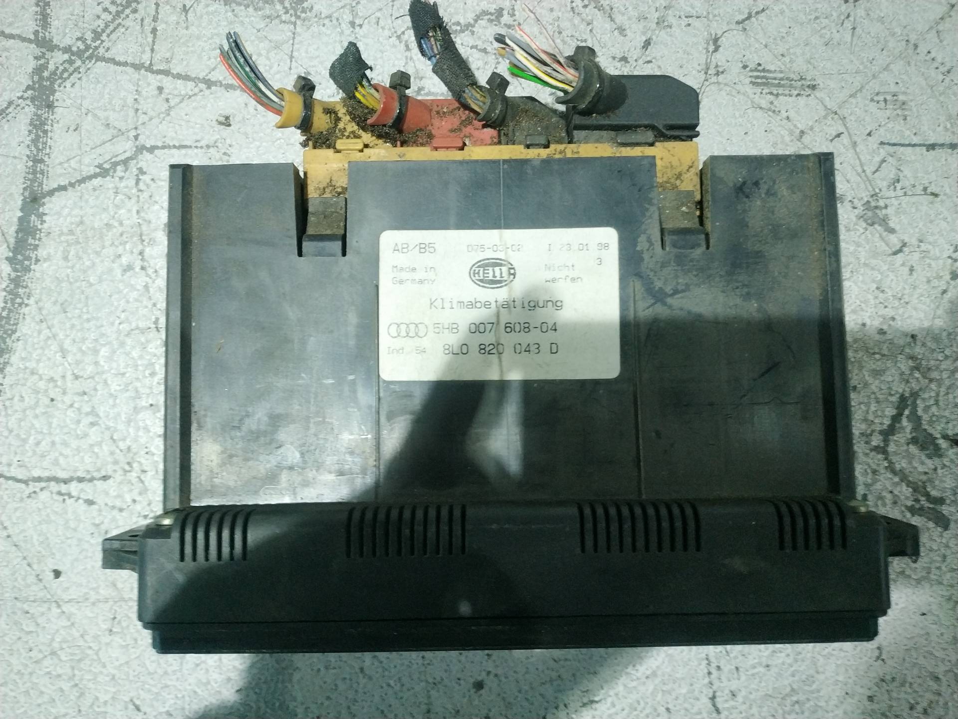 HONDA A4 B5/8D (1994-2001) Climate  Control Unit 5HB00760804 19054708