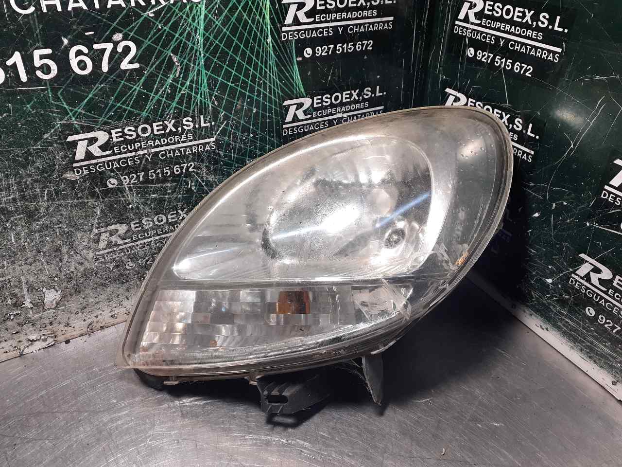 NISSAN Front Left Headlight 8200236590 18857258